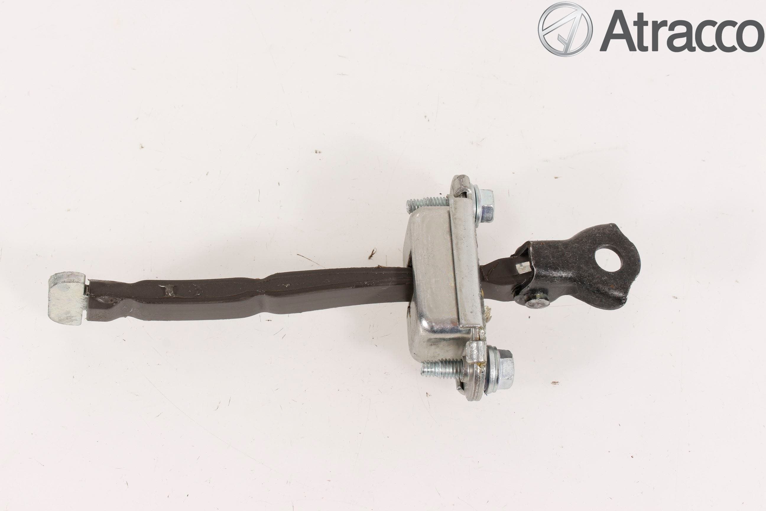 Toyota YARIS XP130 15-20 Dörrstopp