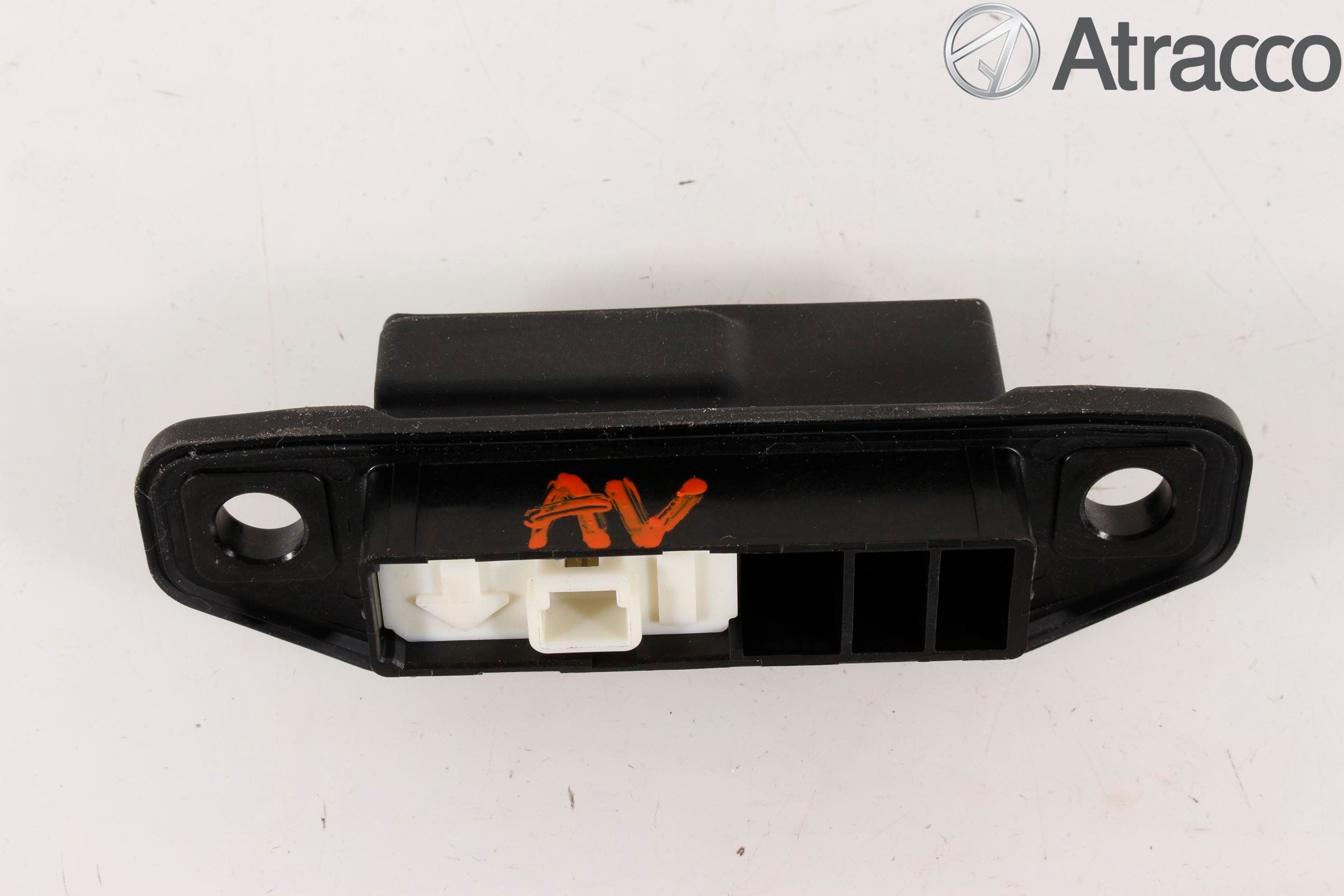 Toyota YARIS XP130 15-20 Bakluckehandtag