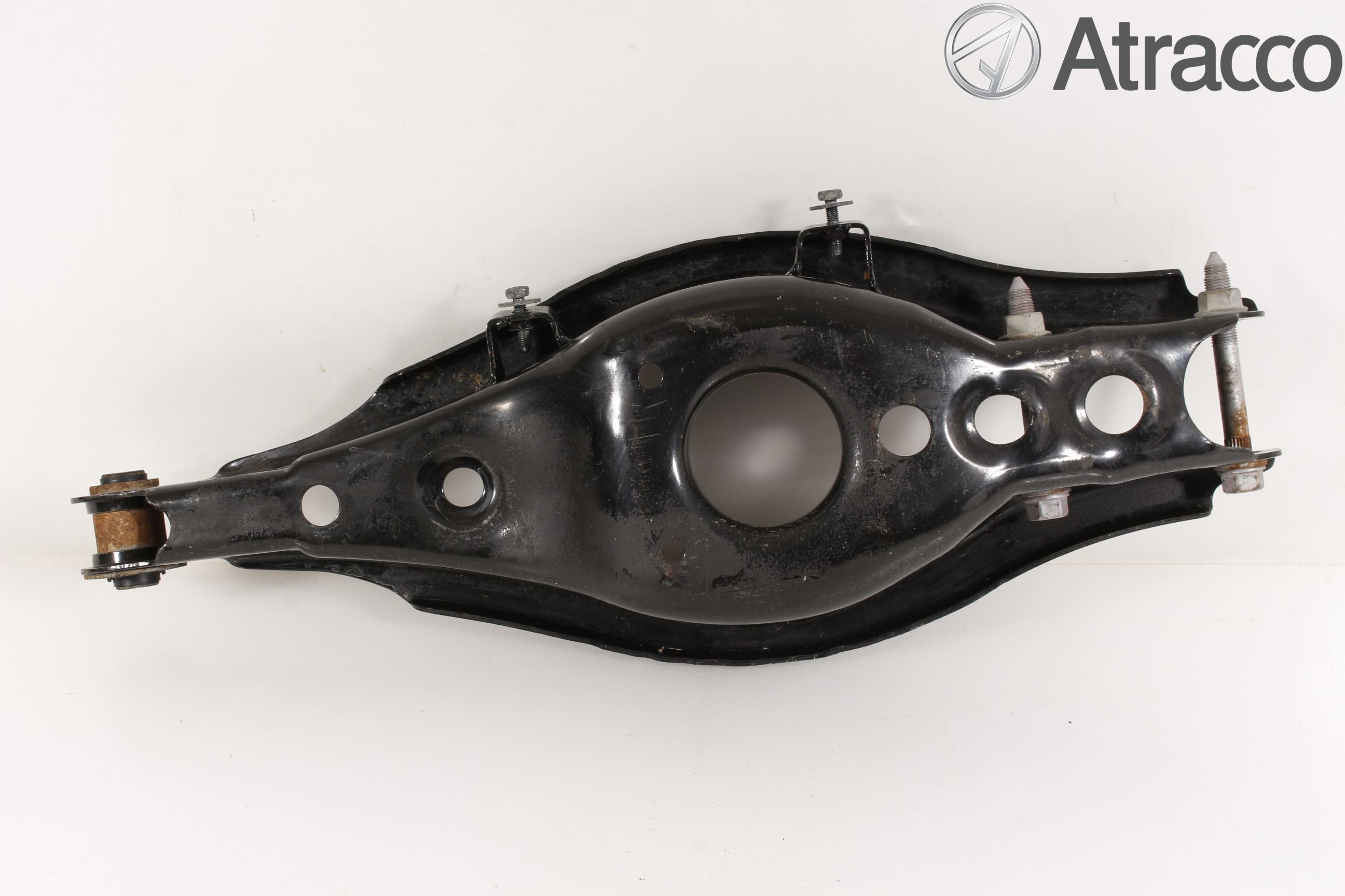 Toyota AURIS 13-19 Bärarm Bak Vänster