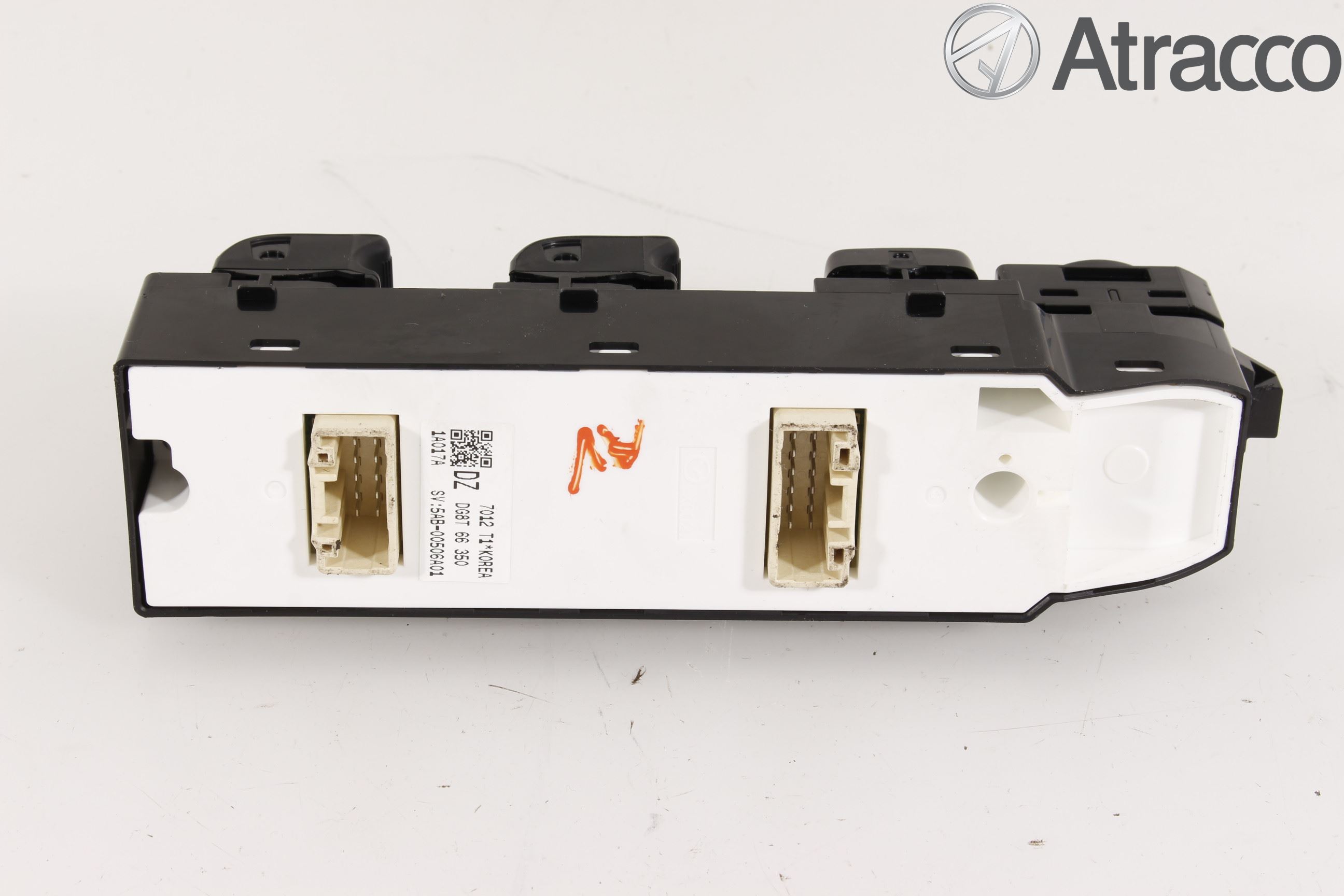 Mazda CX-3 Strömställare Elhiss