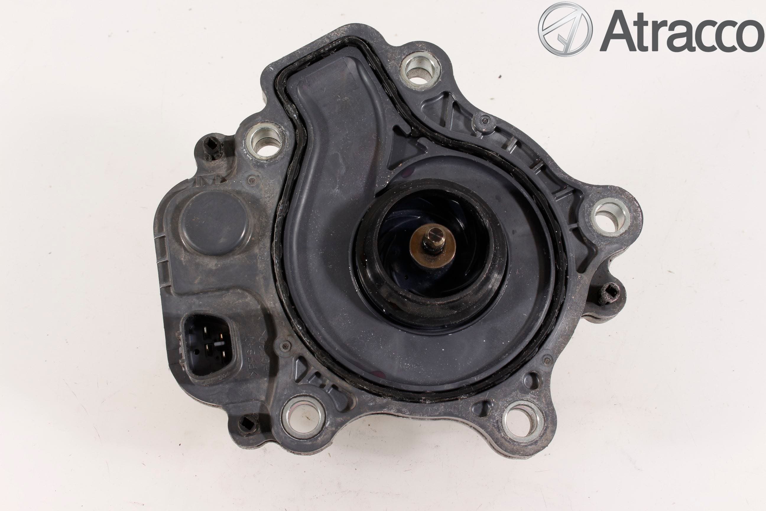 Toyota YARIS XP130 15-20 Vattenpump