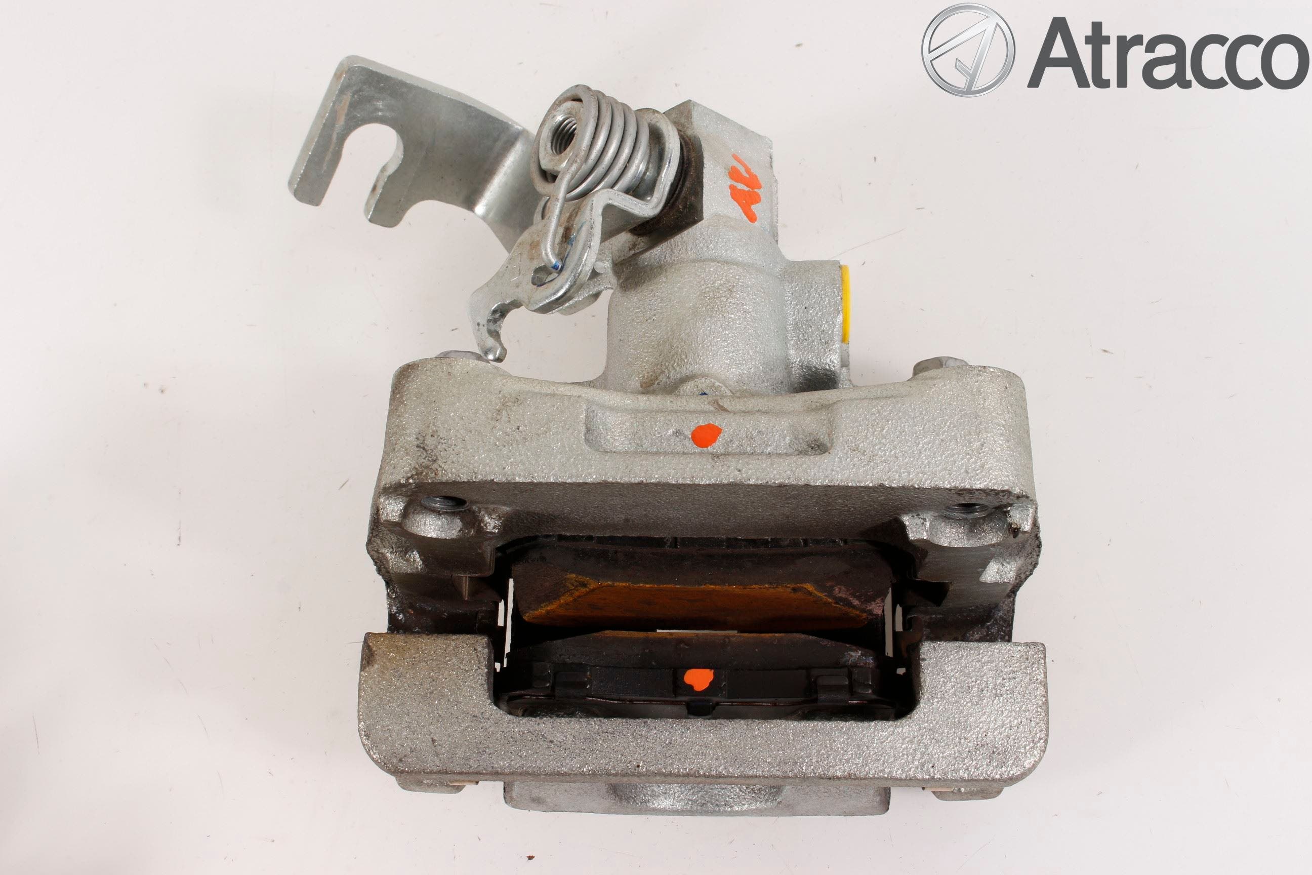 Mazda CX-3 Bromsok Bak Höger