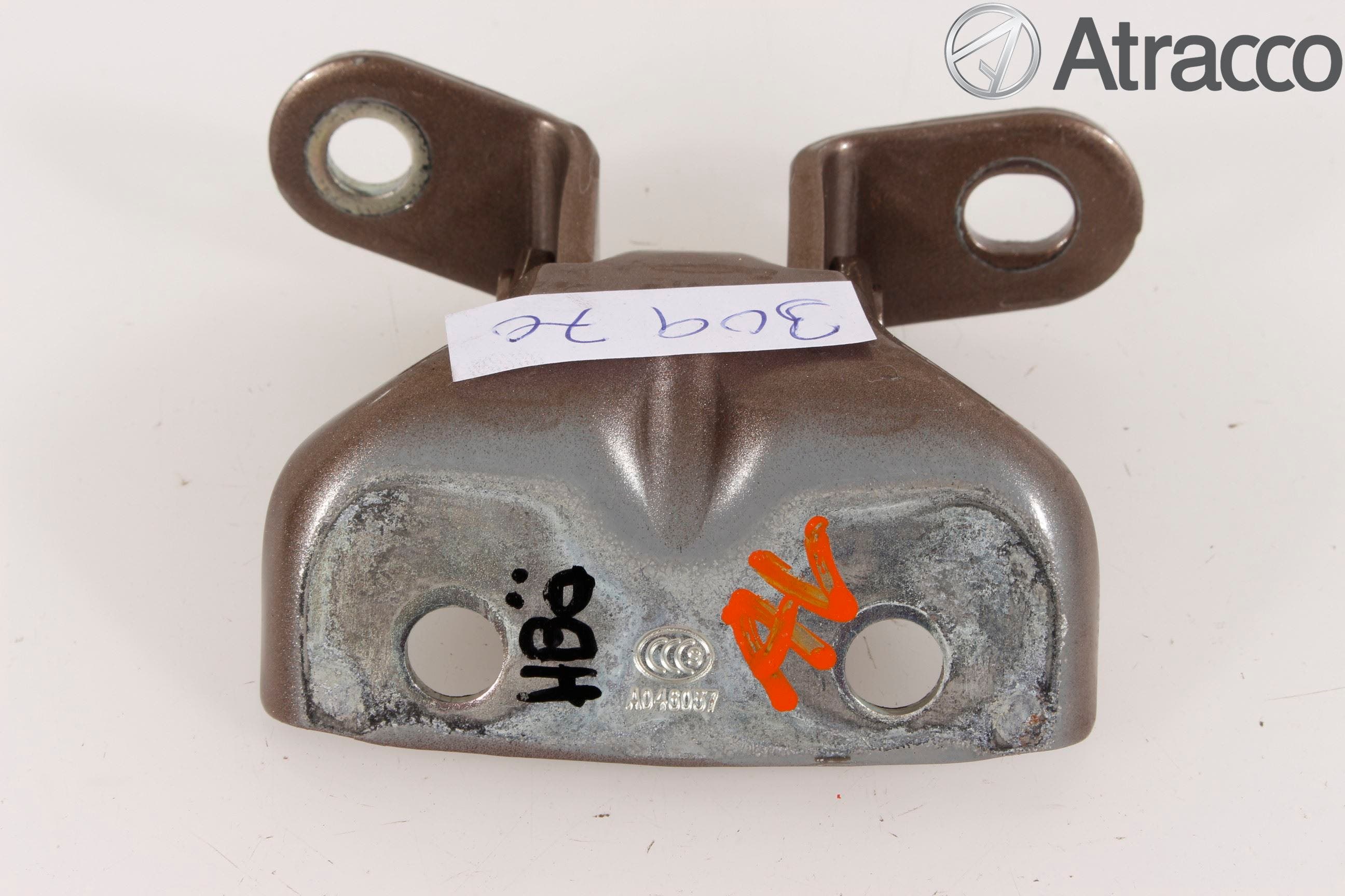 Hyundai i30 GD 13-17 Dörrgångjärn