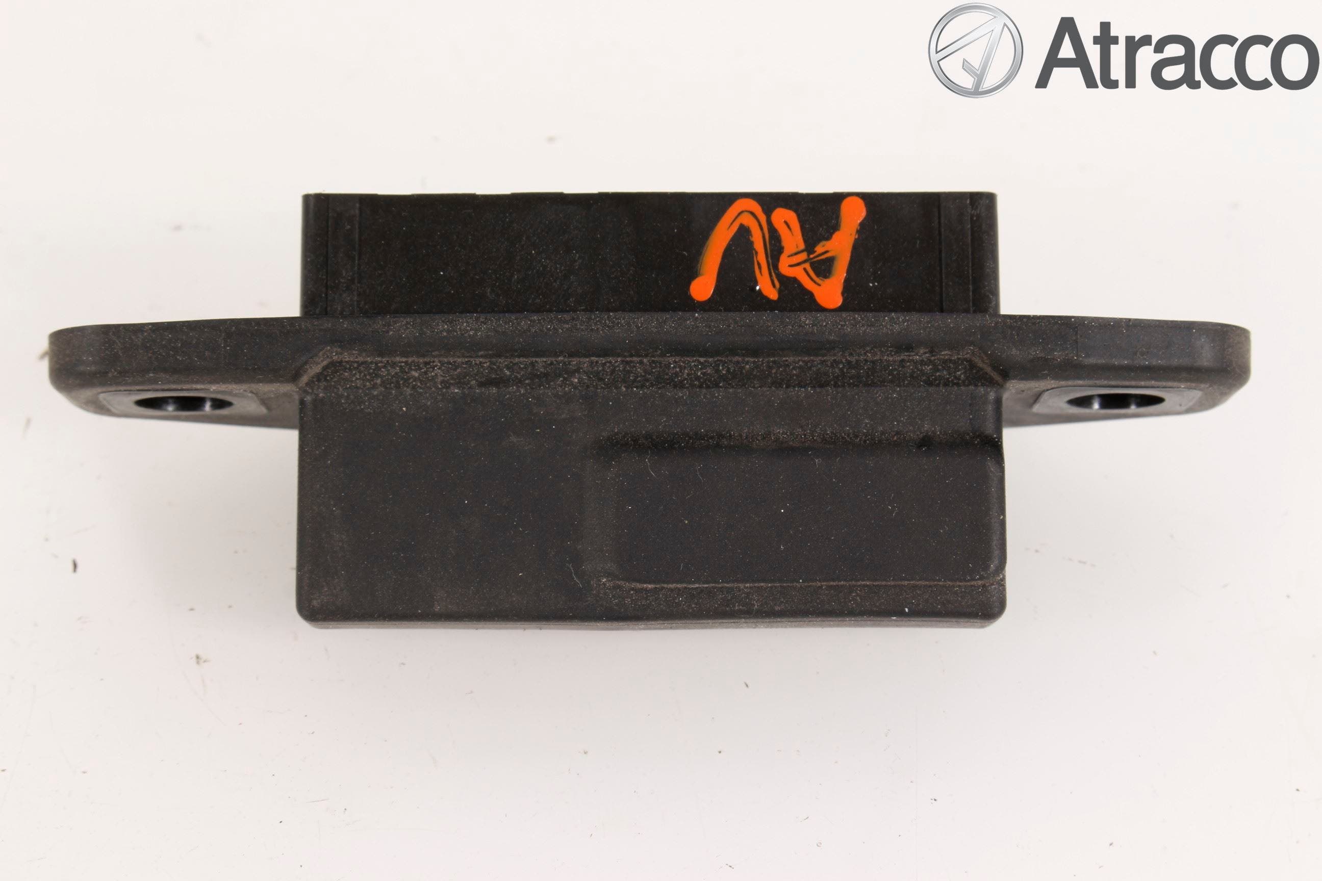 Toyota YARIS XP130 15-20 Bakluckehandtag