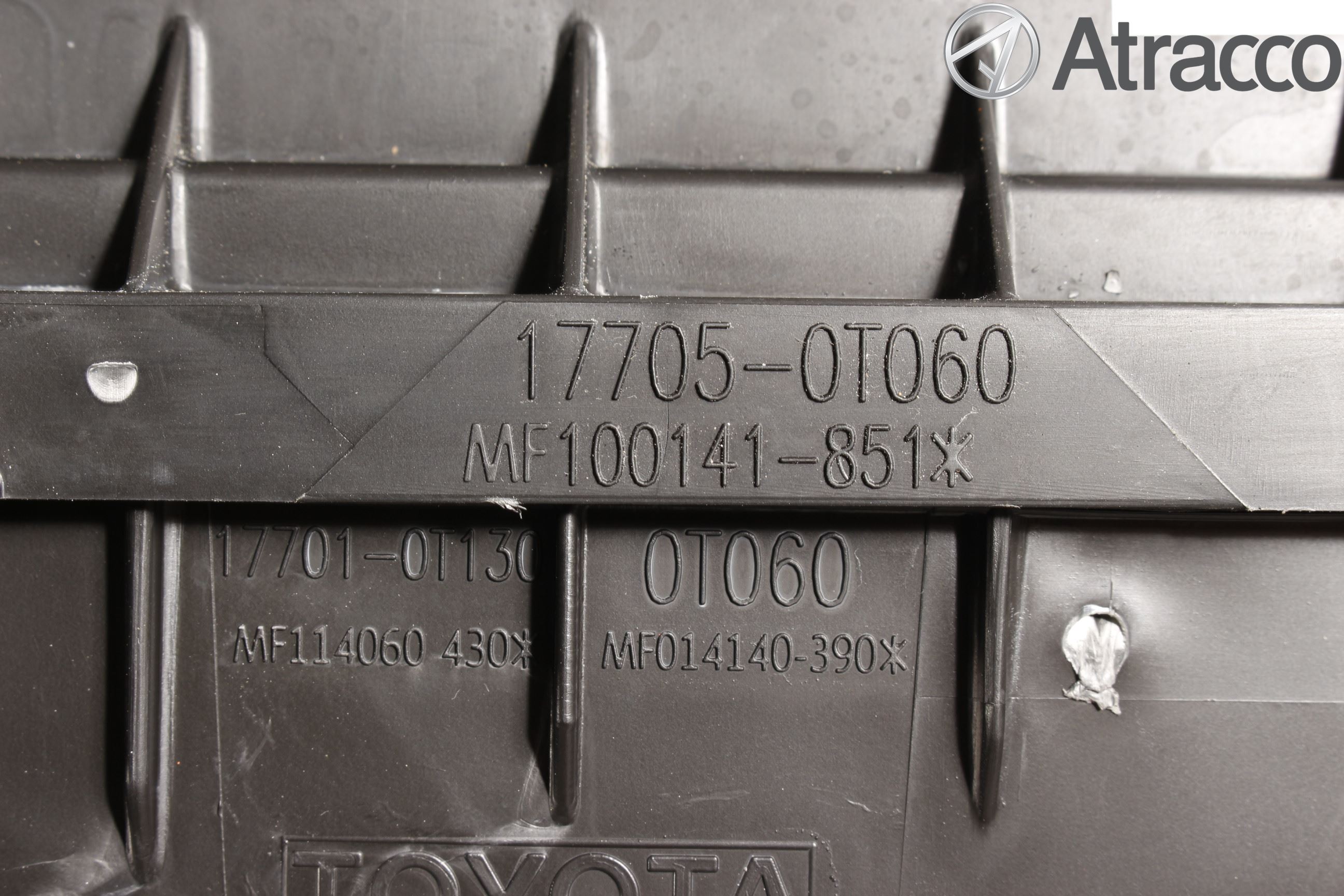 Toyota AURIS 13-19 Luftrenare