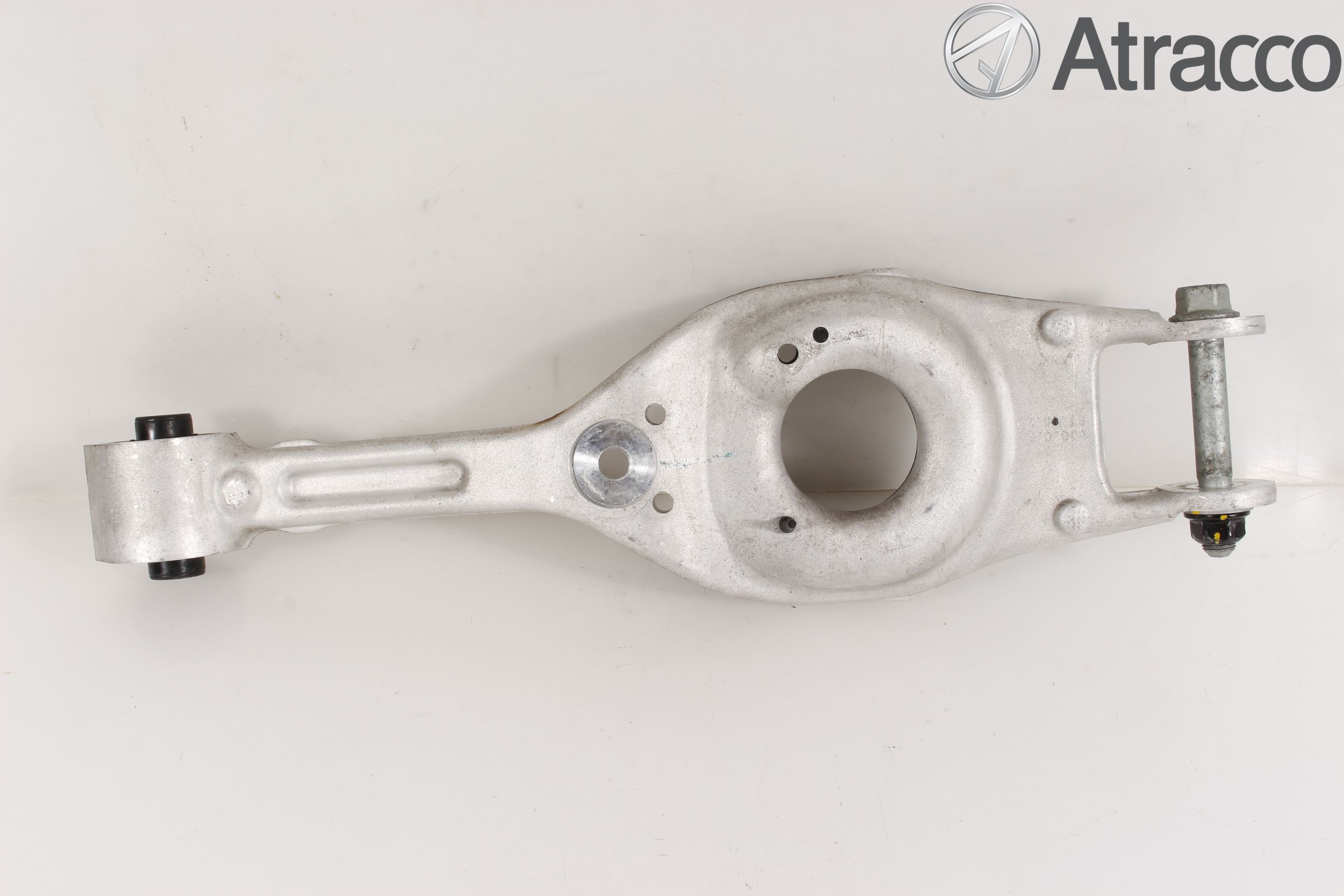 Hyundai i40 16-18 Bärarm Bak Vänster