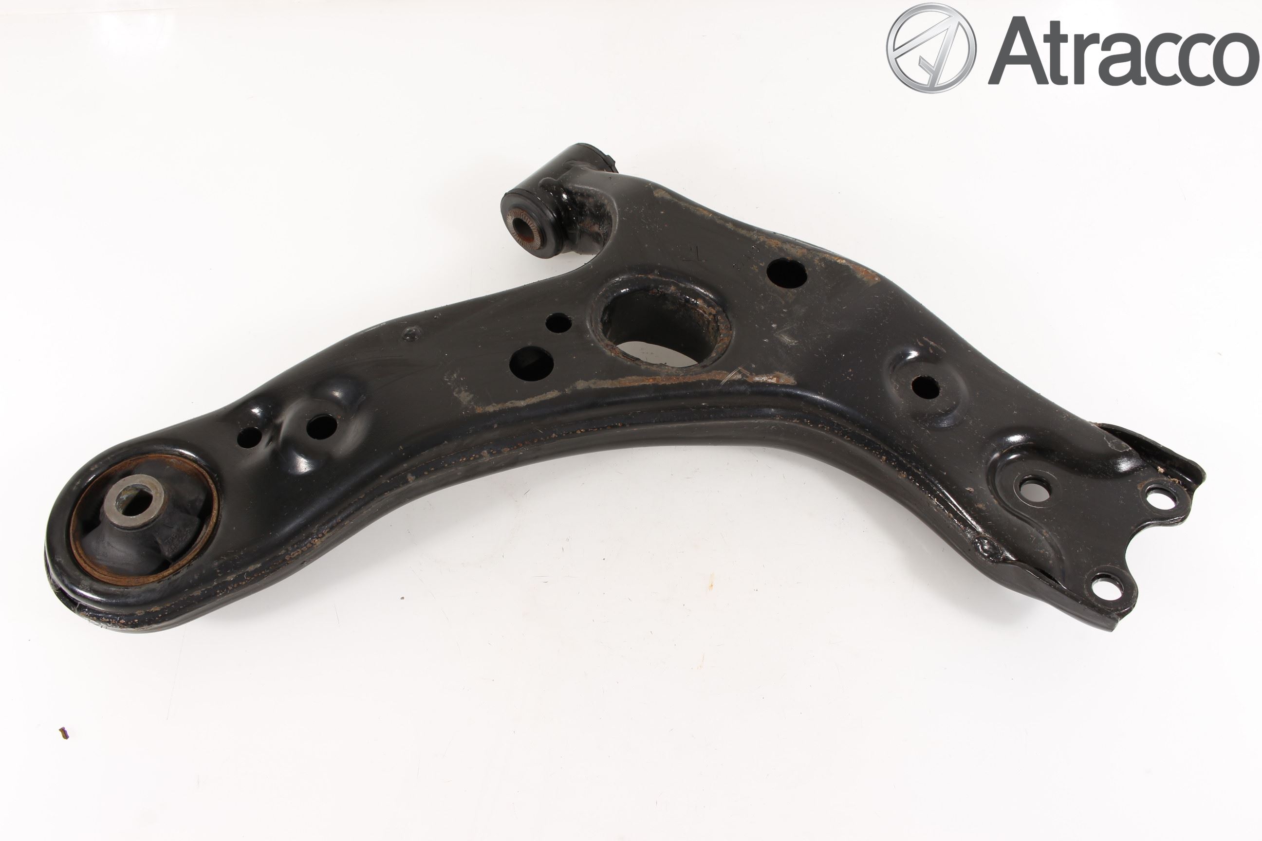 Toyota VERSO 09-18 Bärarm Fram Undre Vä