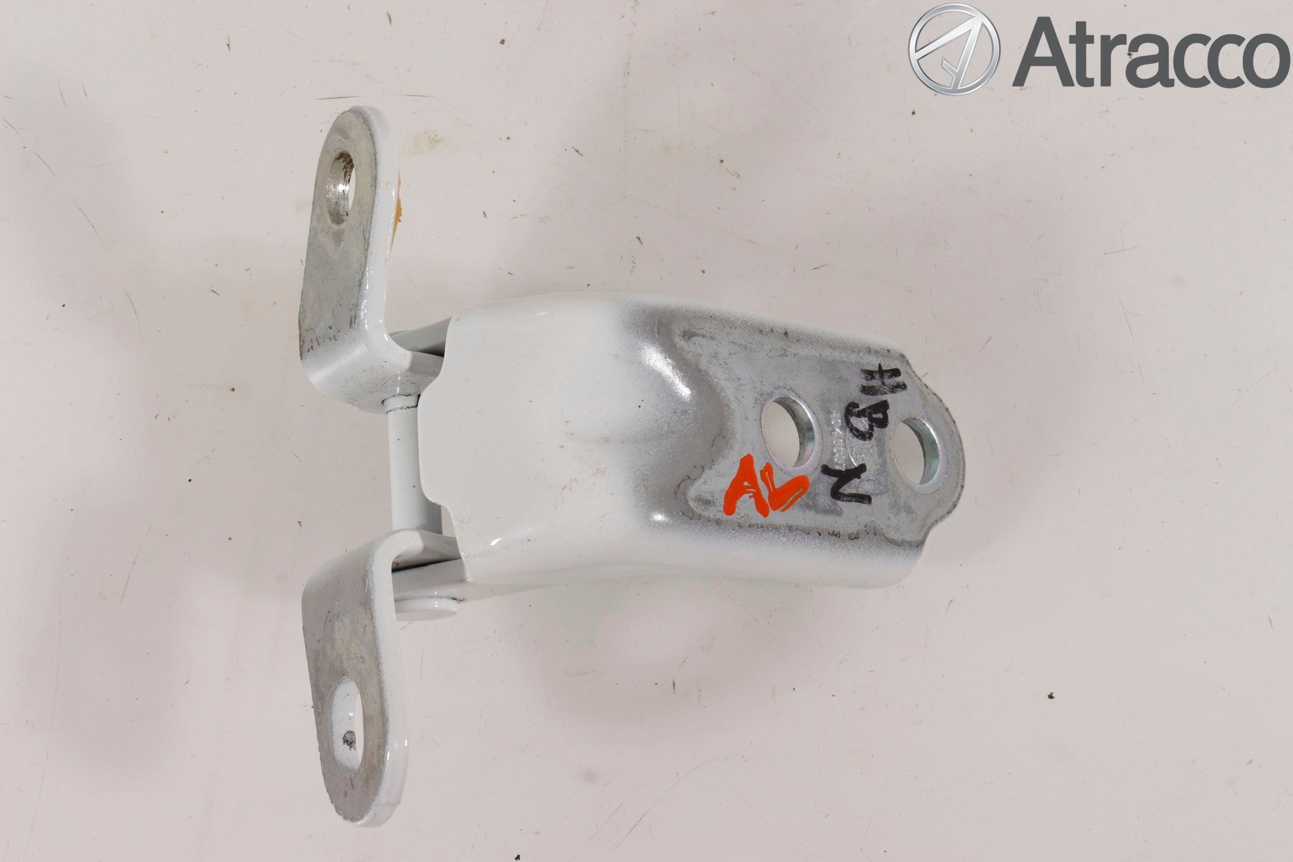 Hyundai i20 GB 15-20 Dörrgångjärn