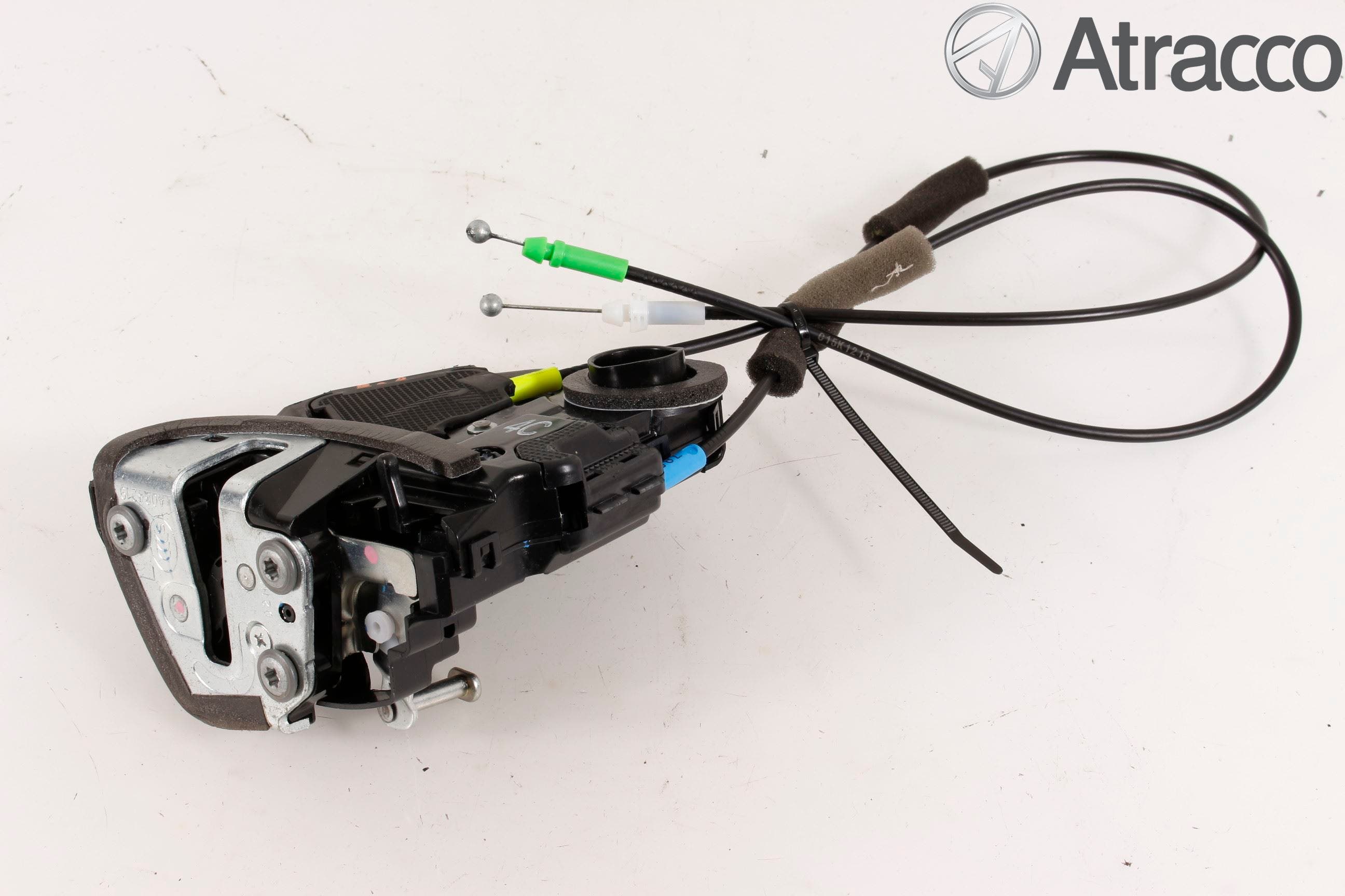 Toyota AVENSIS 16-18 Låskista-Dörrlås