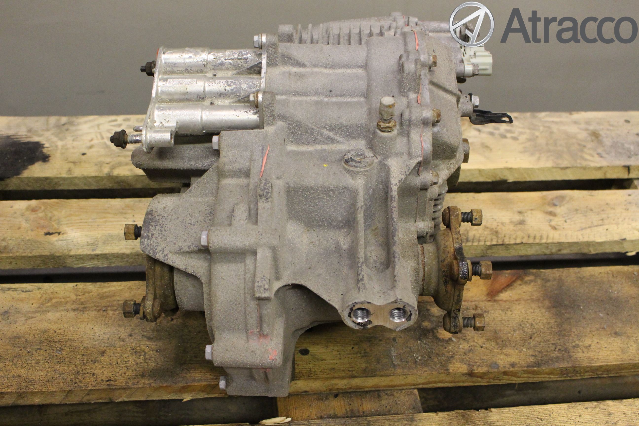 Lexus NX 300h 15-21 Motor Elektrisk Bak