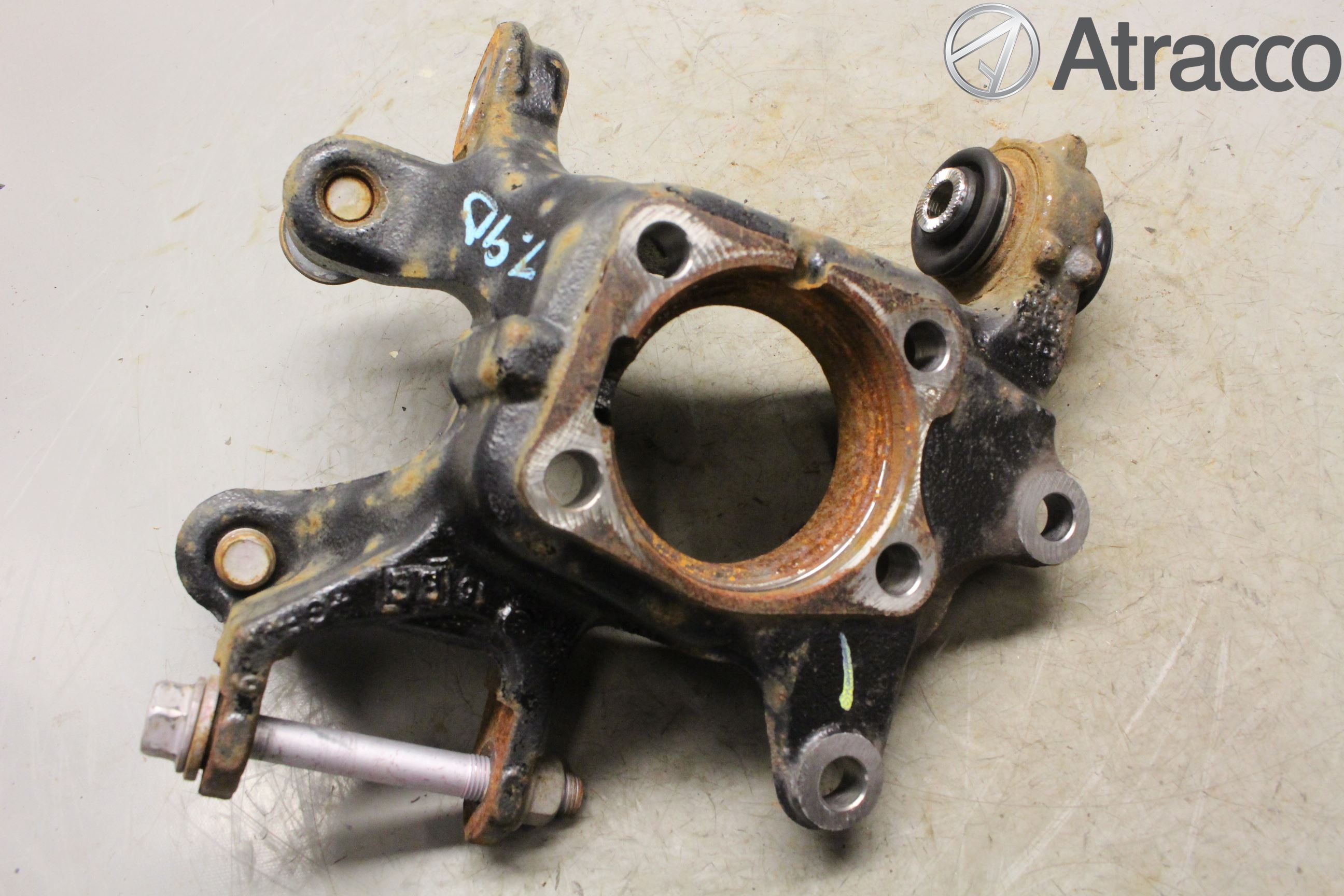 Toyota AVENSIS 16-18 Hjullagerhus-Spindel Hö B