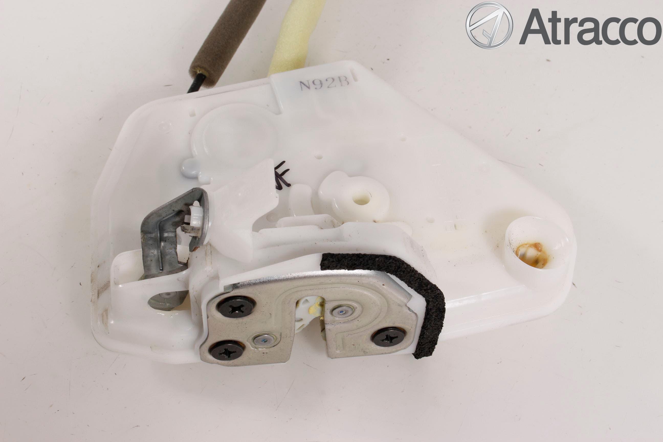 Mazda CX-3 Låskista-Dörrlås