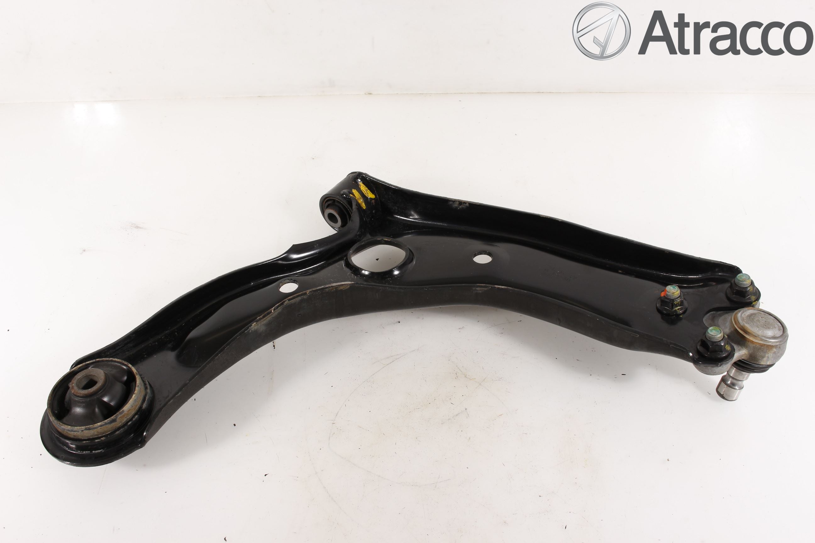 Hyundai TUCSON 05- Bärarm Fram Undre Vä