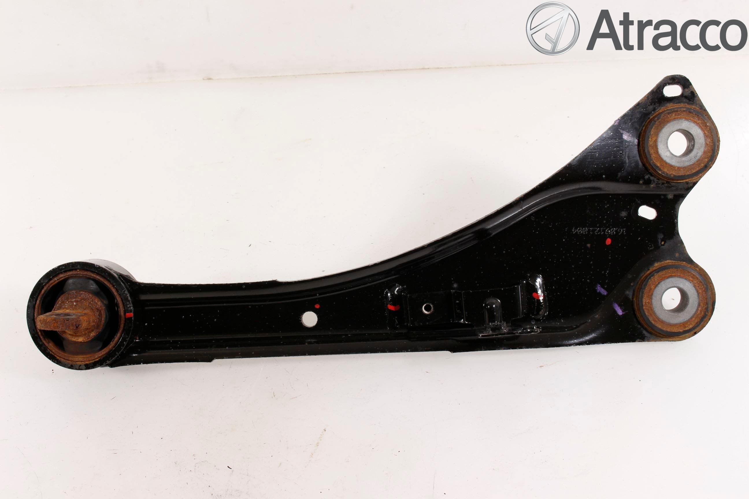 Toyota AVENSIS 16-18 Bärarm Bak Höger