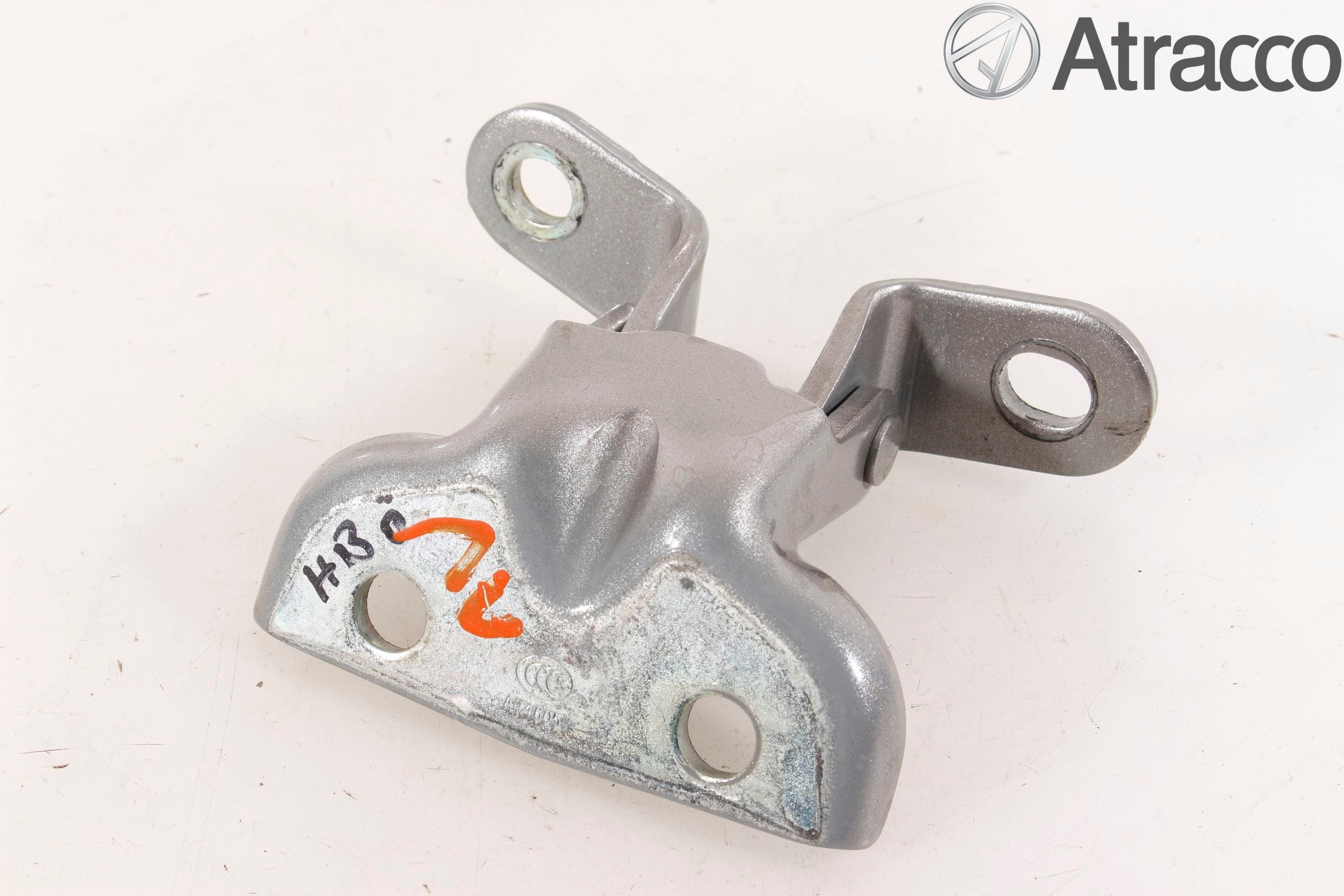 Hyundai i30 PD 17- Dörrgångjärn