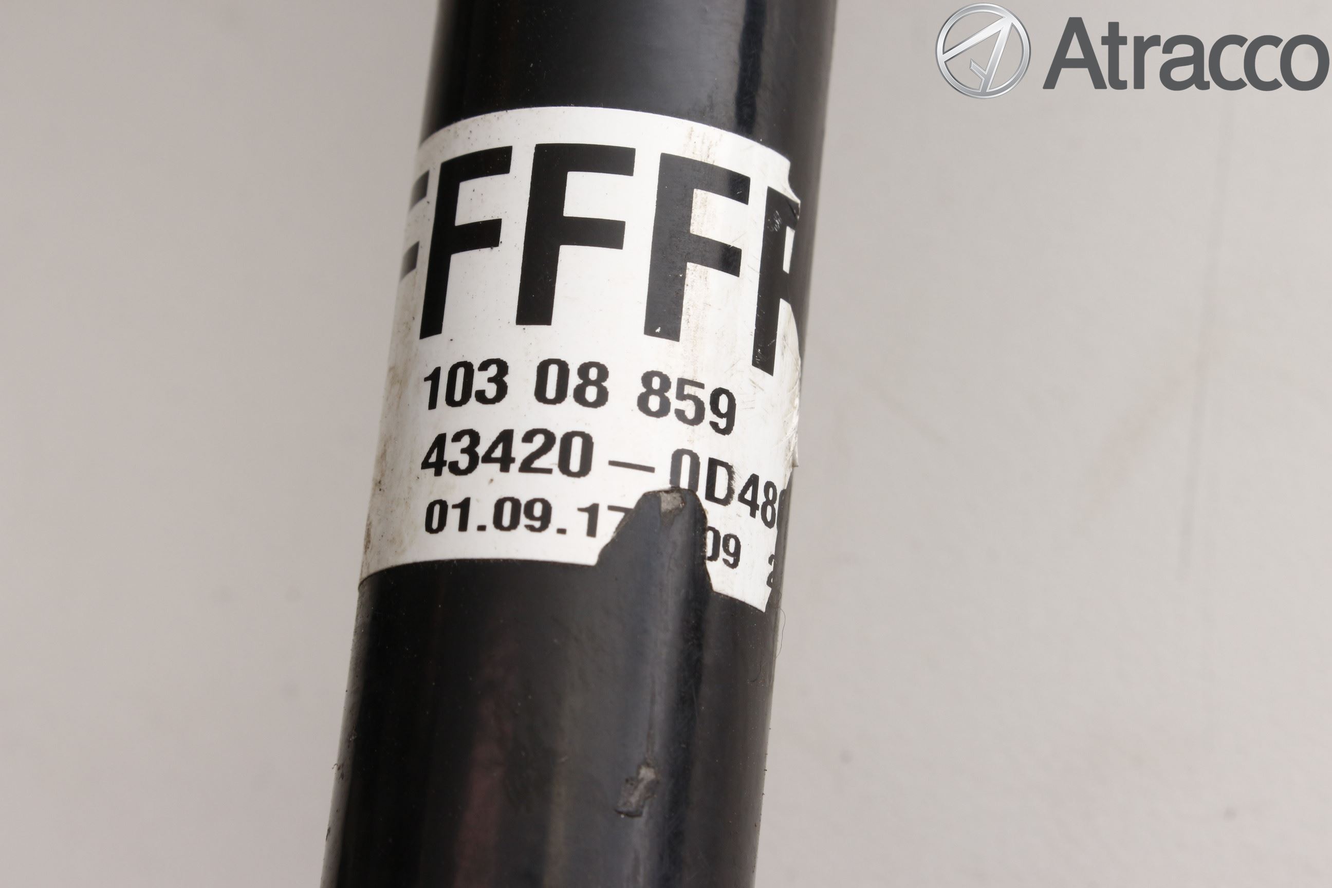 Toyota YARIS XP130 15-20 Drivaxel Fram Vänster