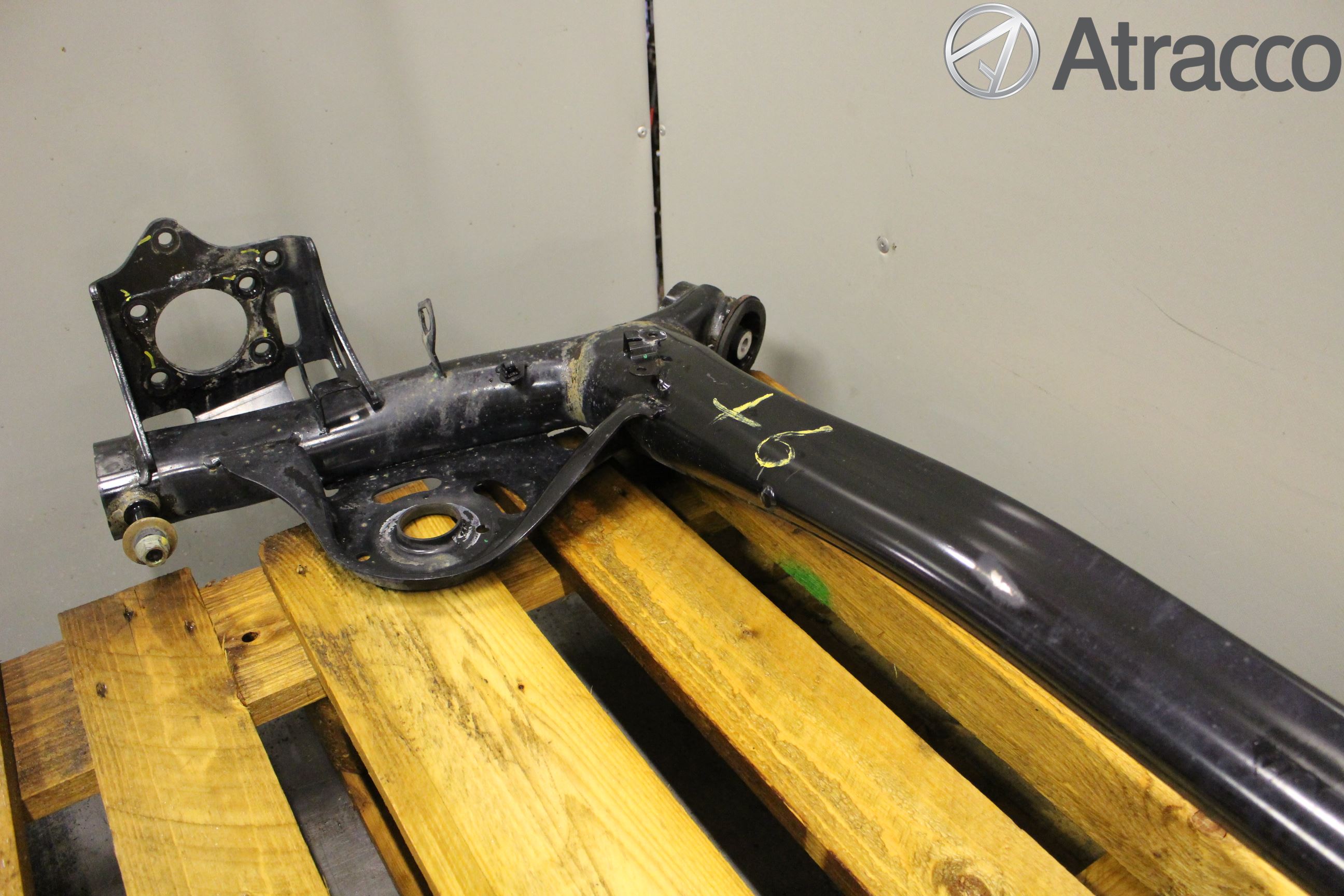 Suzuki VITARA 15- Bakaxelbalk