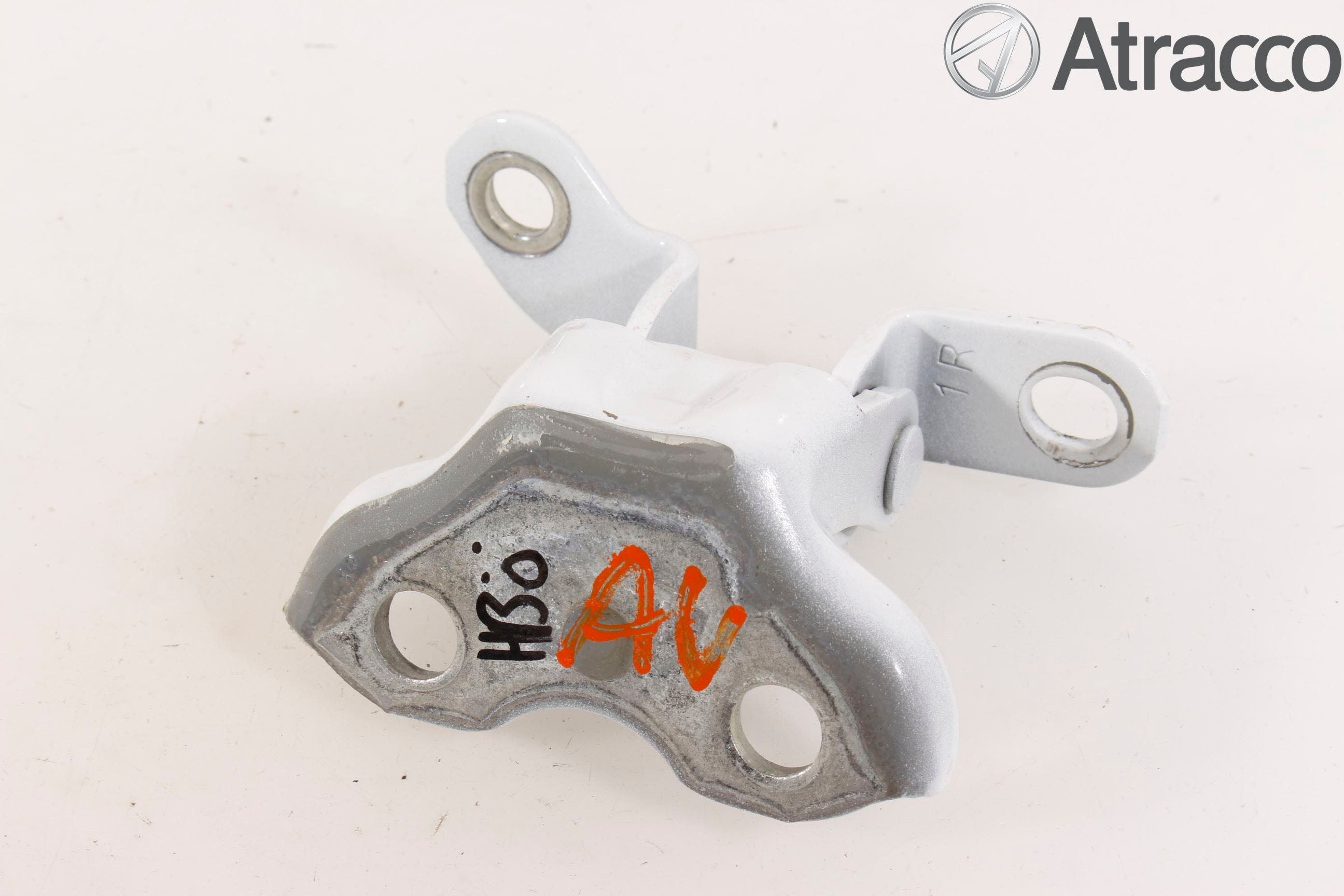 Toyota YARIS XP130 15-20 Dörrgångjärn