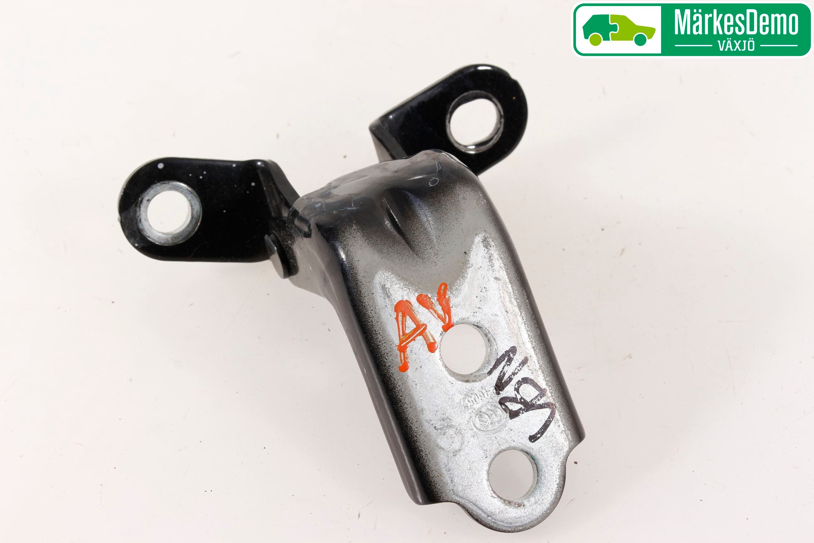 Hyundai i10 BA 14-16 Dörrgångjärn