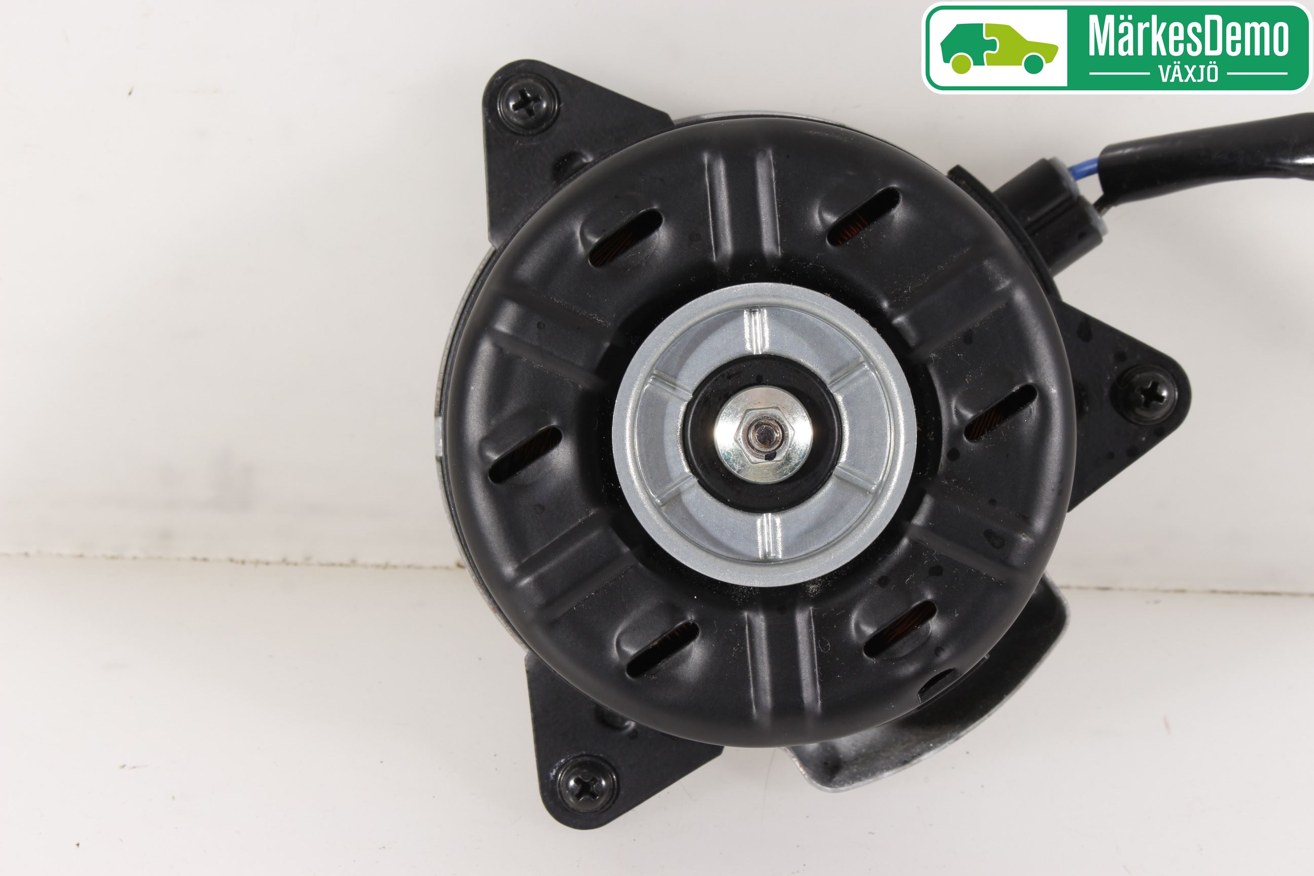 Toyota AURIS 13-19 Kylfläkt El