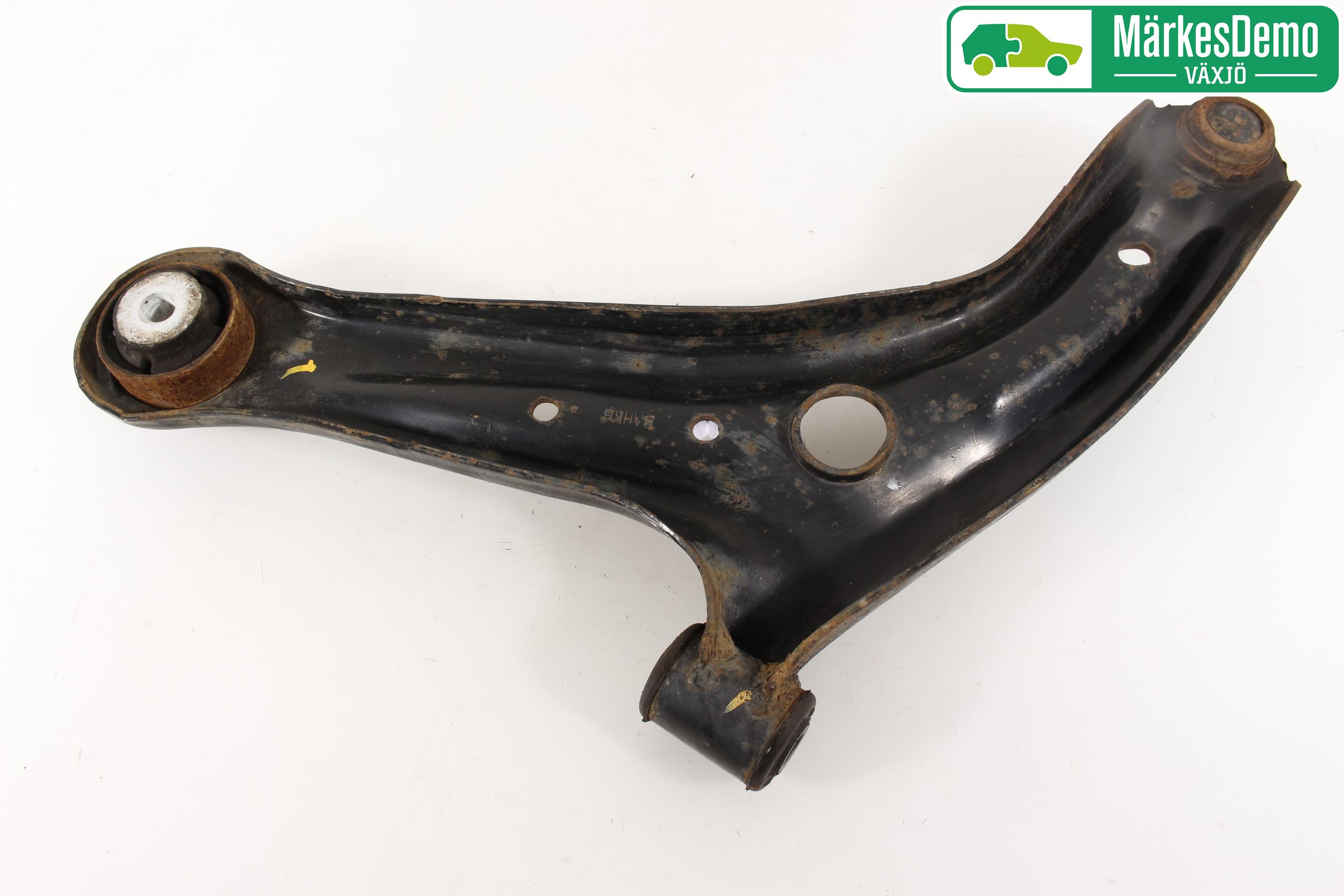 Ford FIESTA 13-17 Bärarm Fram Undre Hö