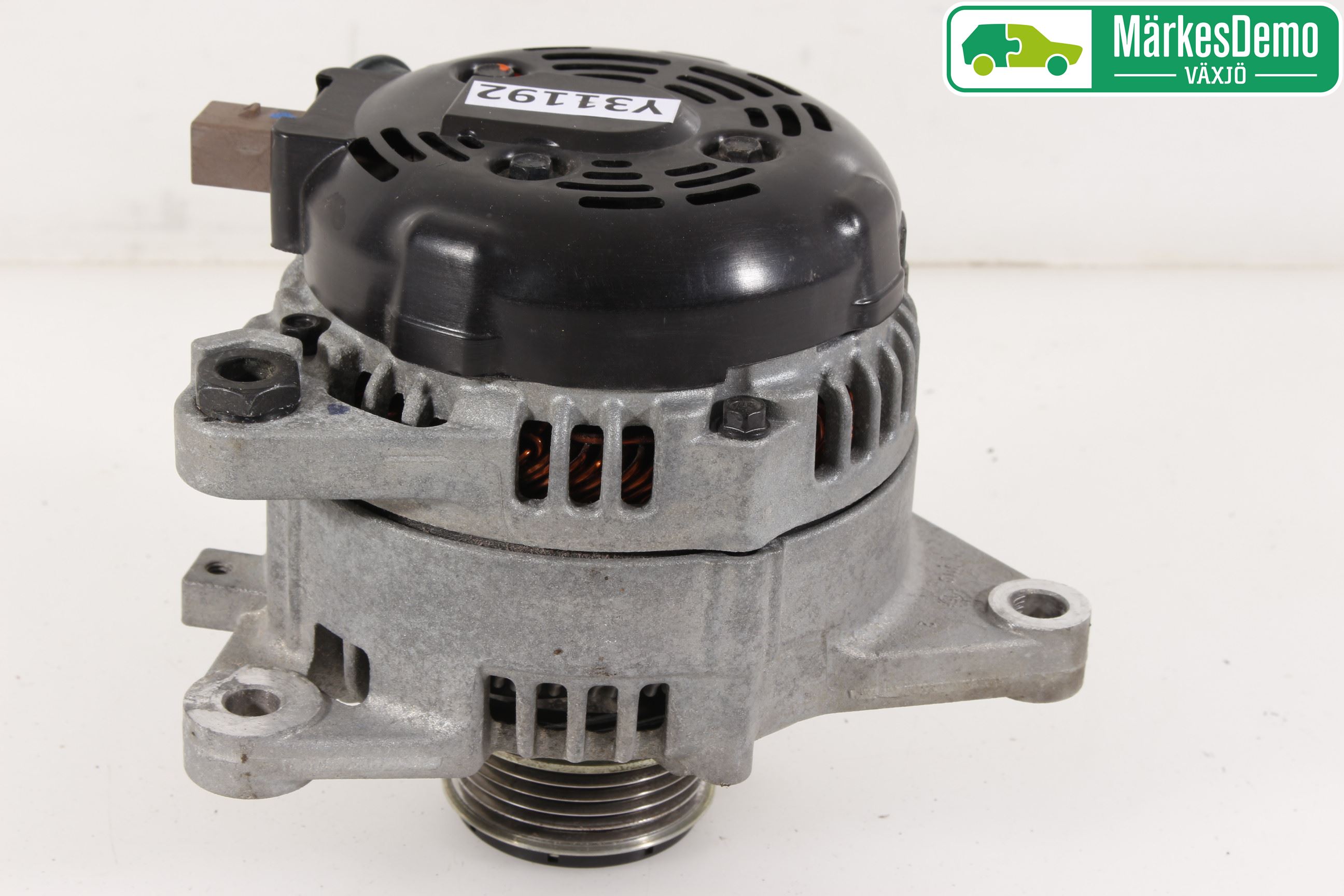 Hyundai i30 GD 13-17 Generator