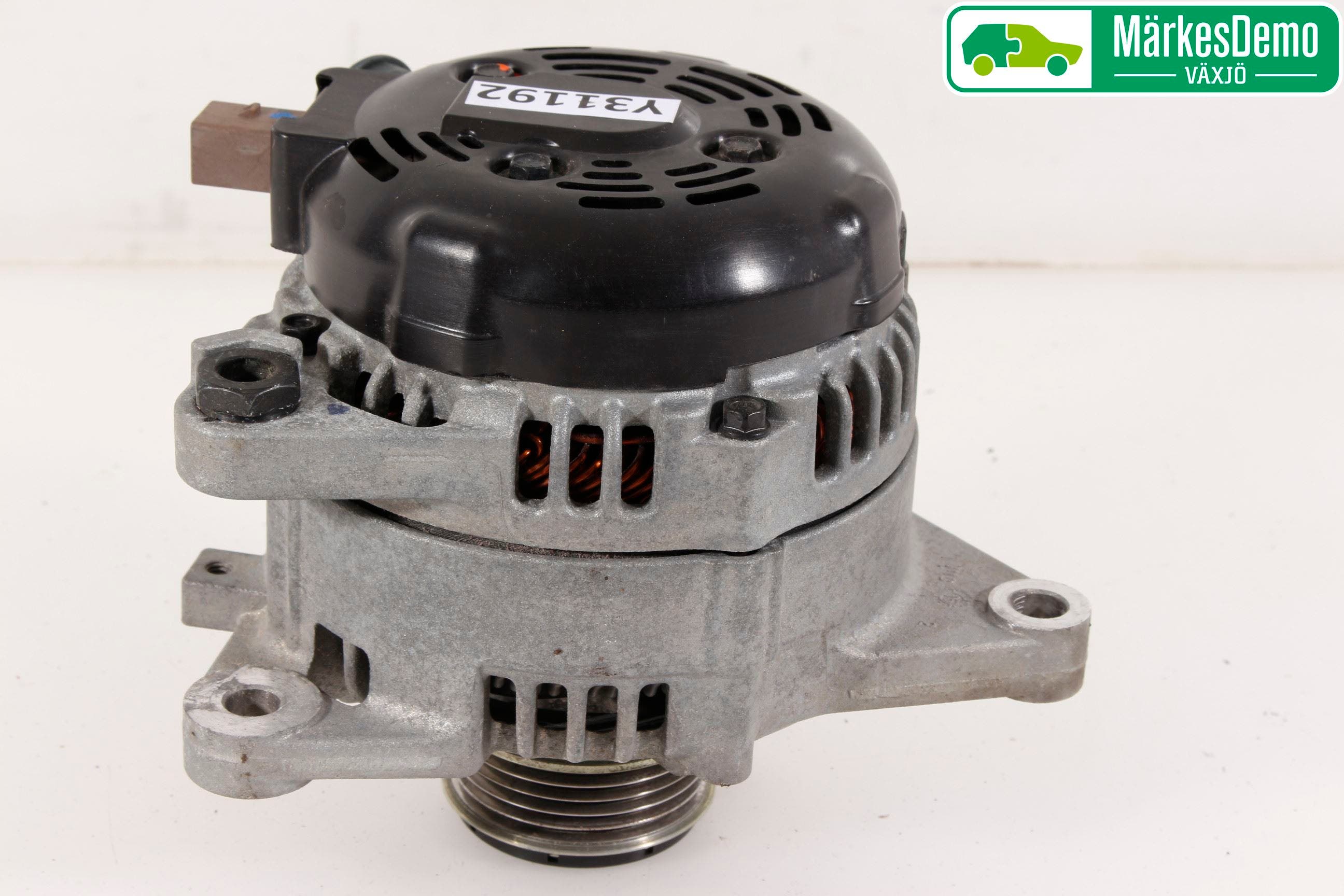 Hyundai i30 GD 13-17 Generator