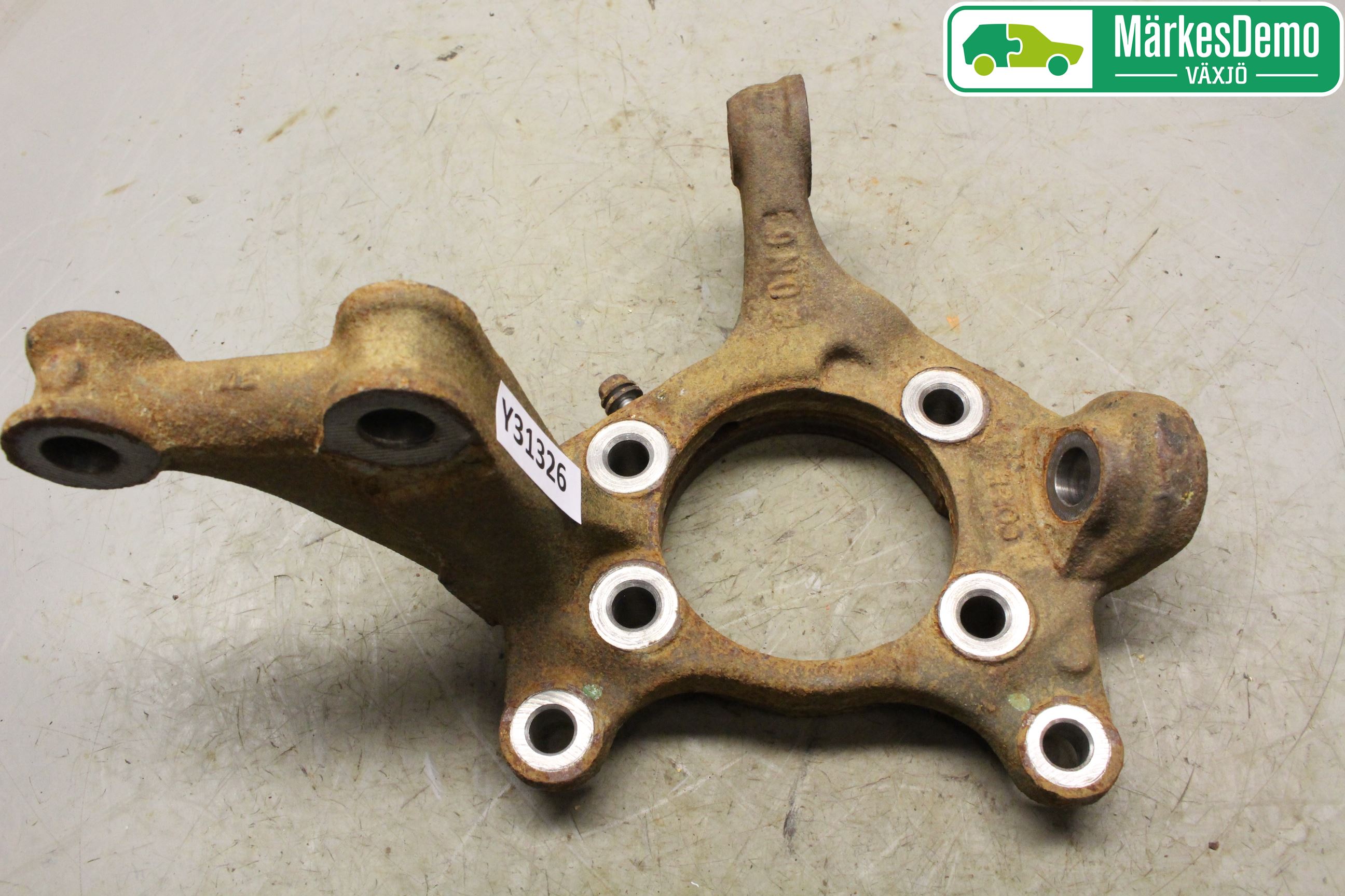 Toyota VERSO 09-18 Styrspindel Lagerhus Hö