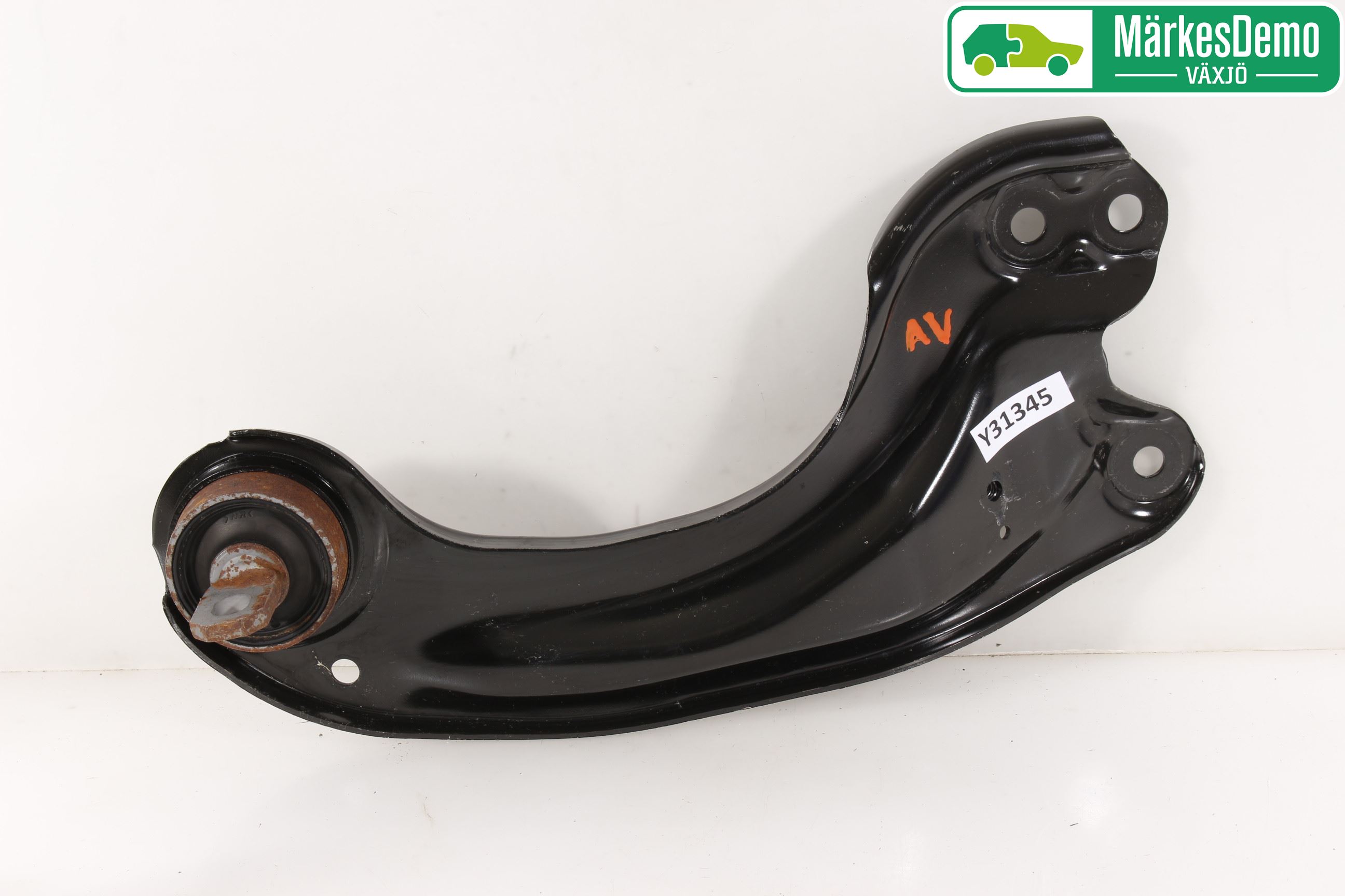 Honda CIVIC 17-22 Bärarm Bak Höger