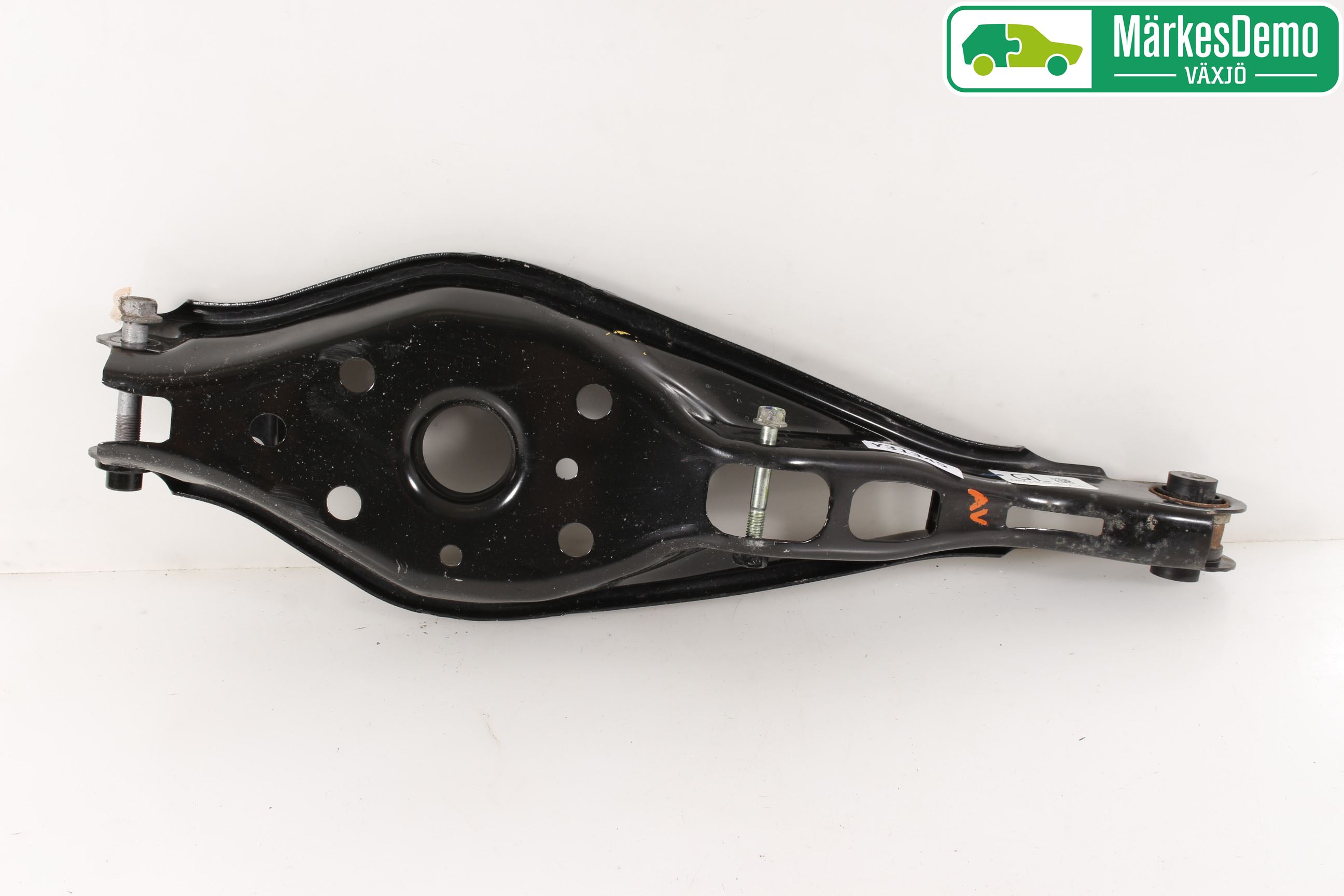 Honda CIVIC 17-22 Bärarm Bak Vänster