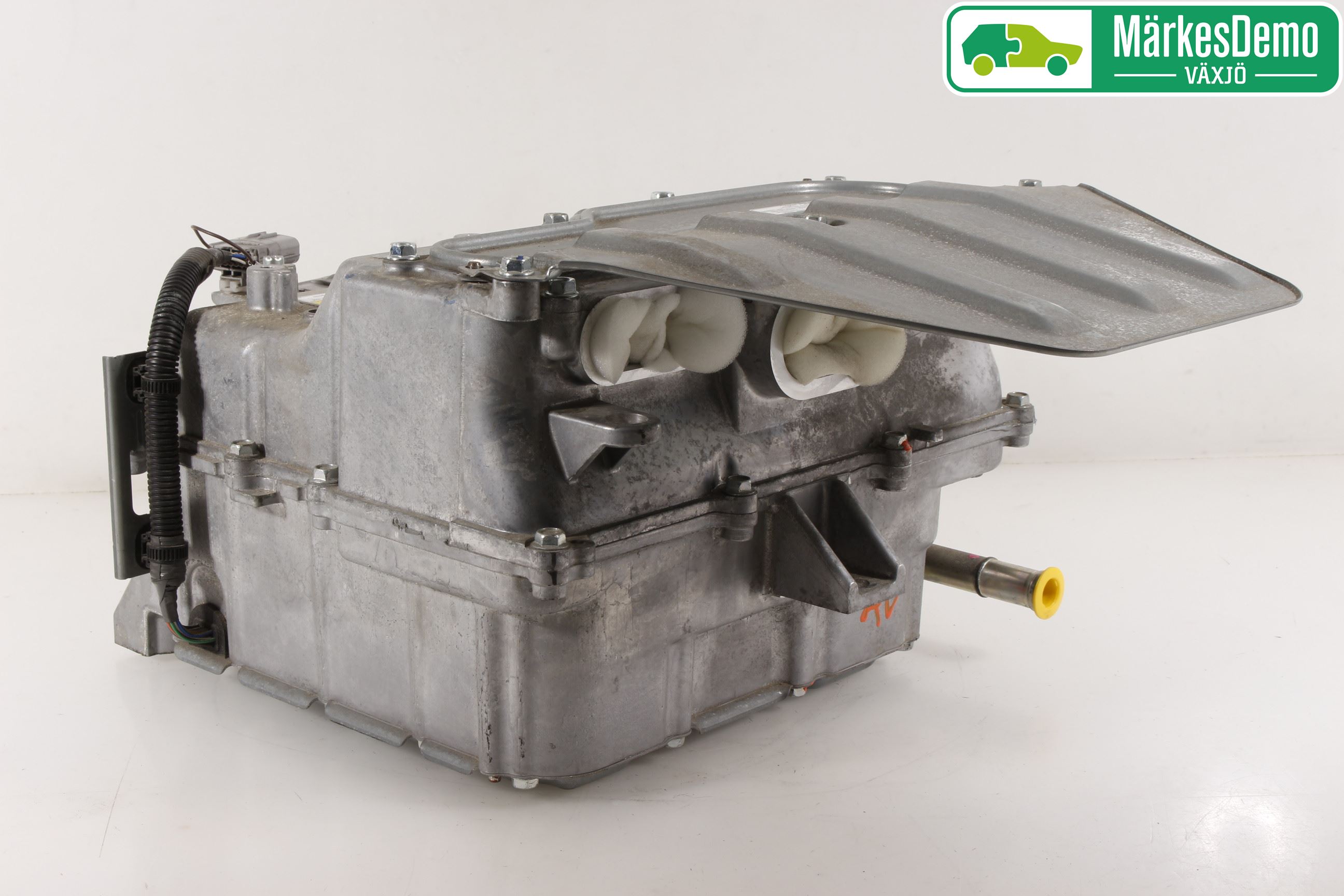 Mitsubishi OUTLANDER 13-21 Hybridconverter