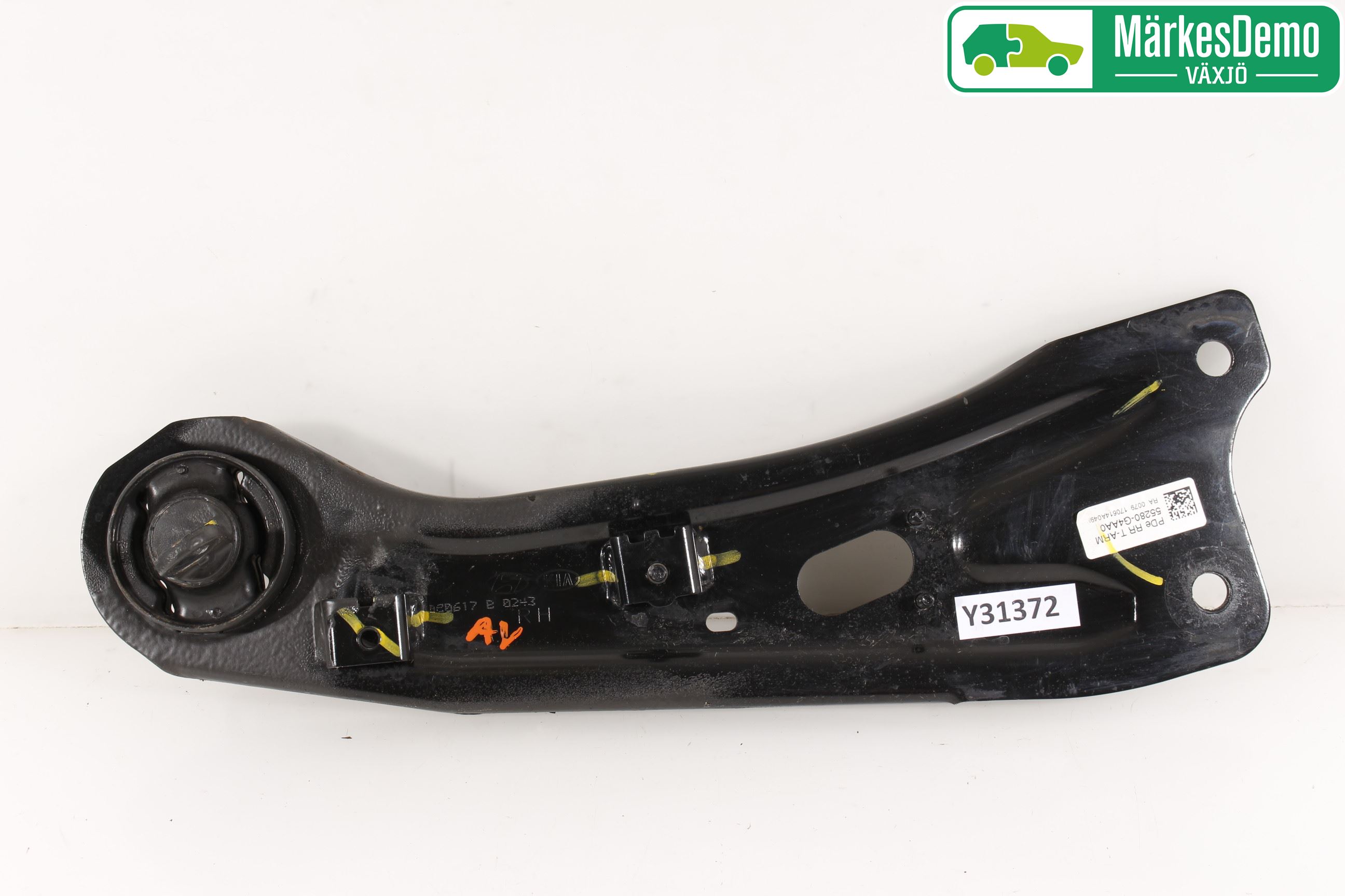 Hyundai i30 PD 17- Bärarm Bak Höger