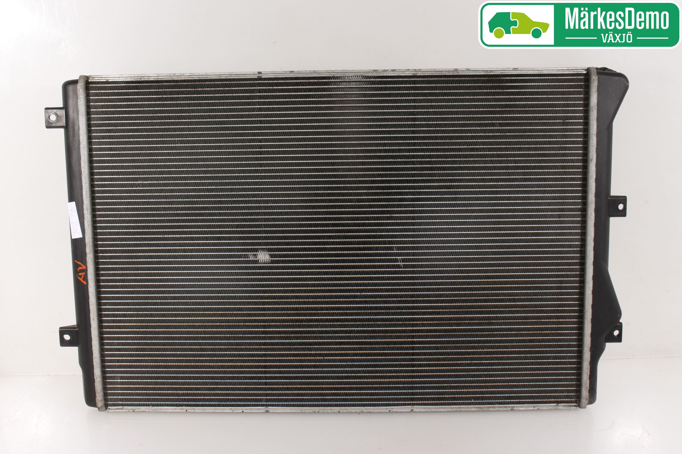 Volkswagen VW PASSAT 05-11 Kylare Man