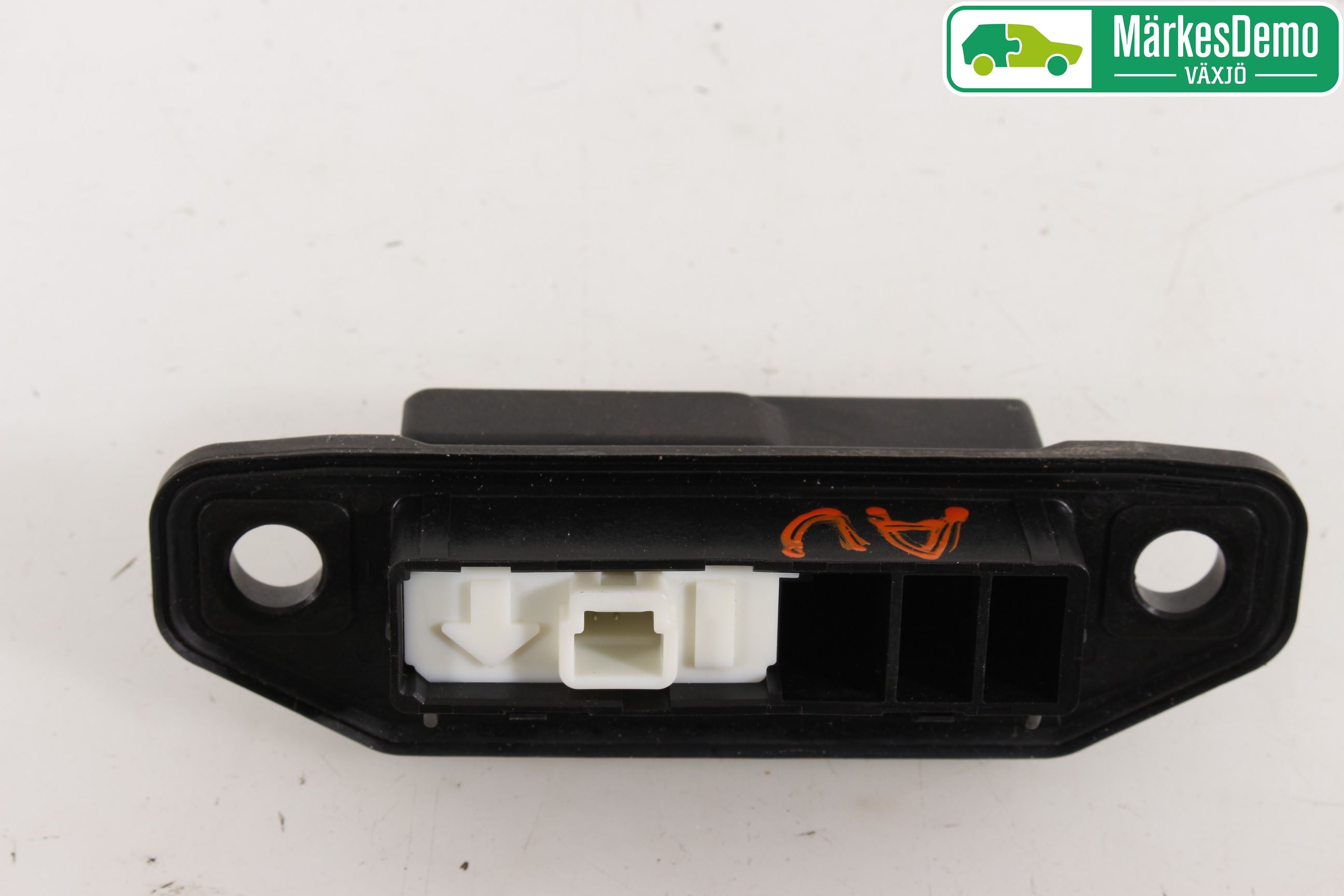 Toyota YARIS XP130 15-20 Bakluckehandtag