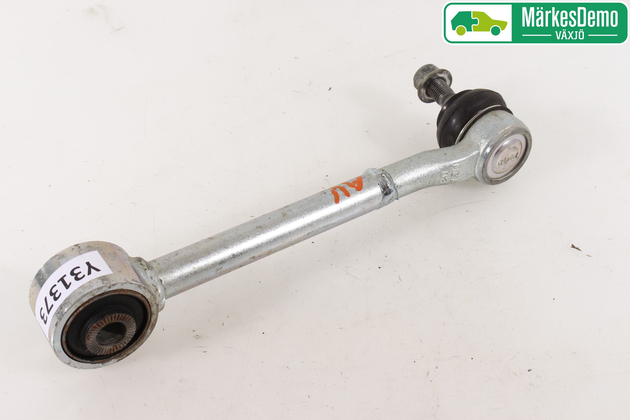 Toyota AURIS 13-19 Bärarm Bak Vänster