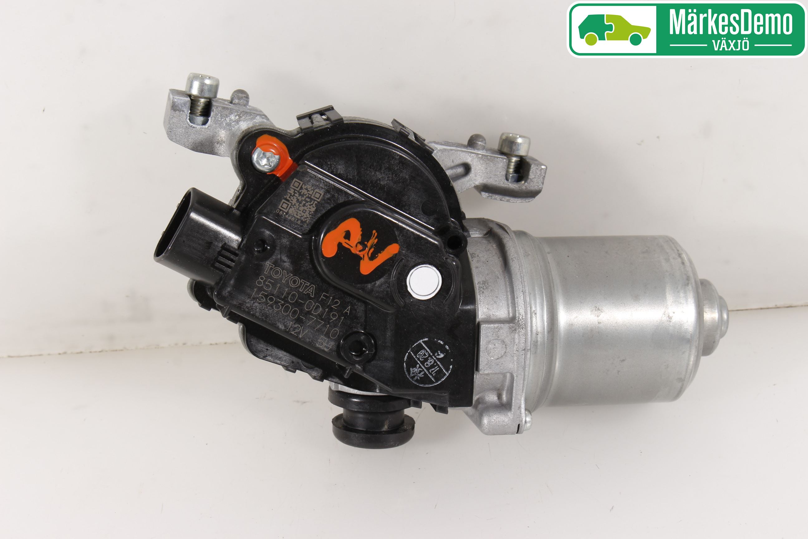 Toyota YARIS XP130 15-20 Torkarmotor Vindruta