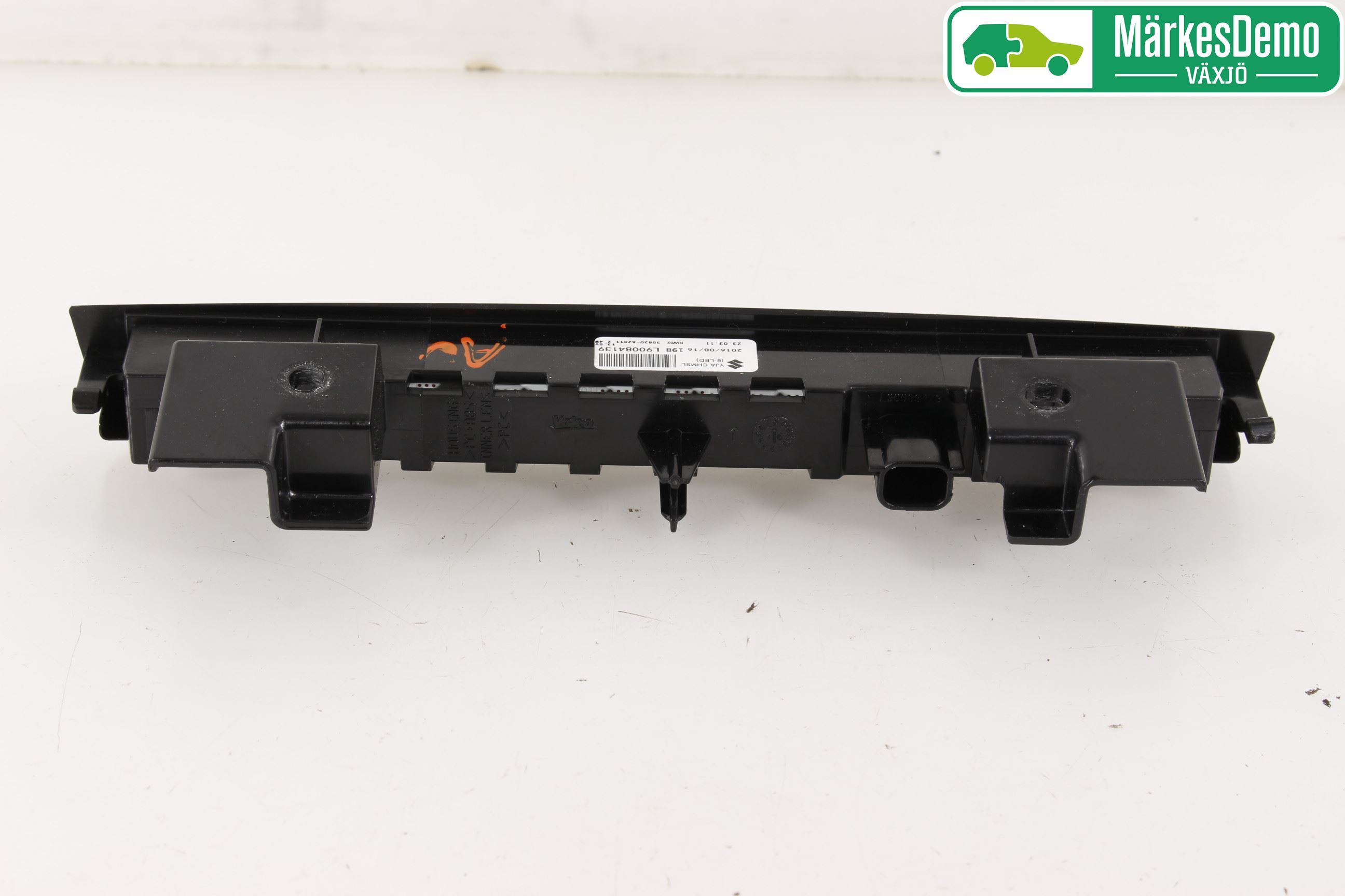 Suzuki IGNIS 01-20 Bromsljus Bakruta