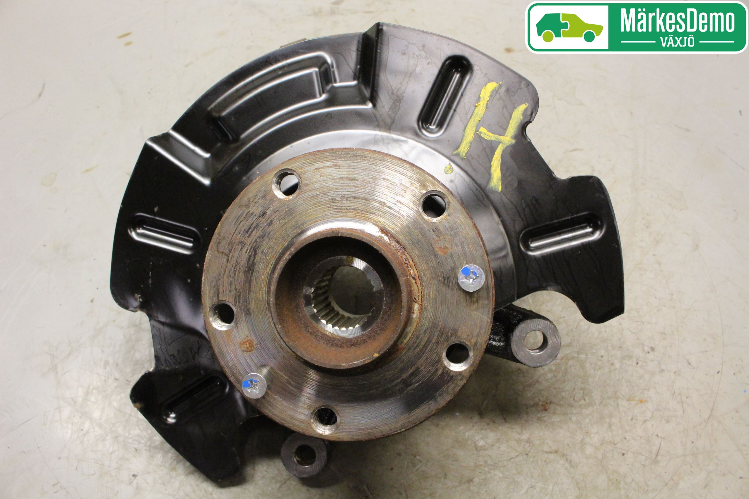 Suzuki VITARA 15- Styrspindel Lagerhus Hö