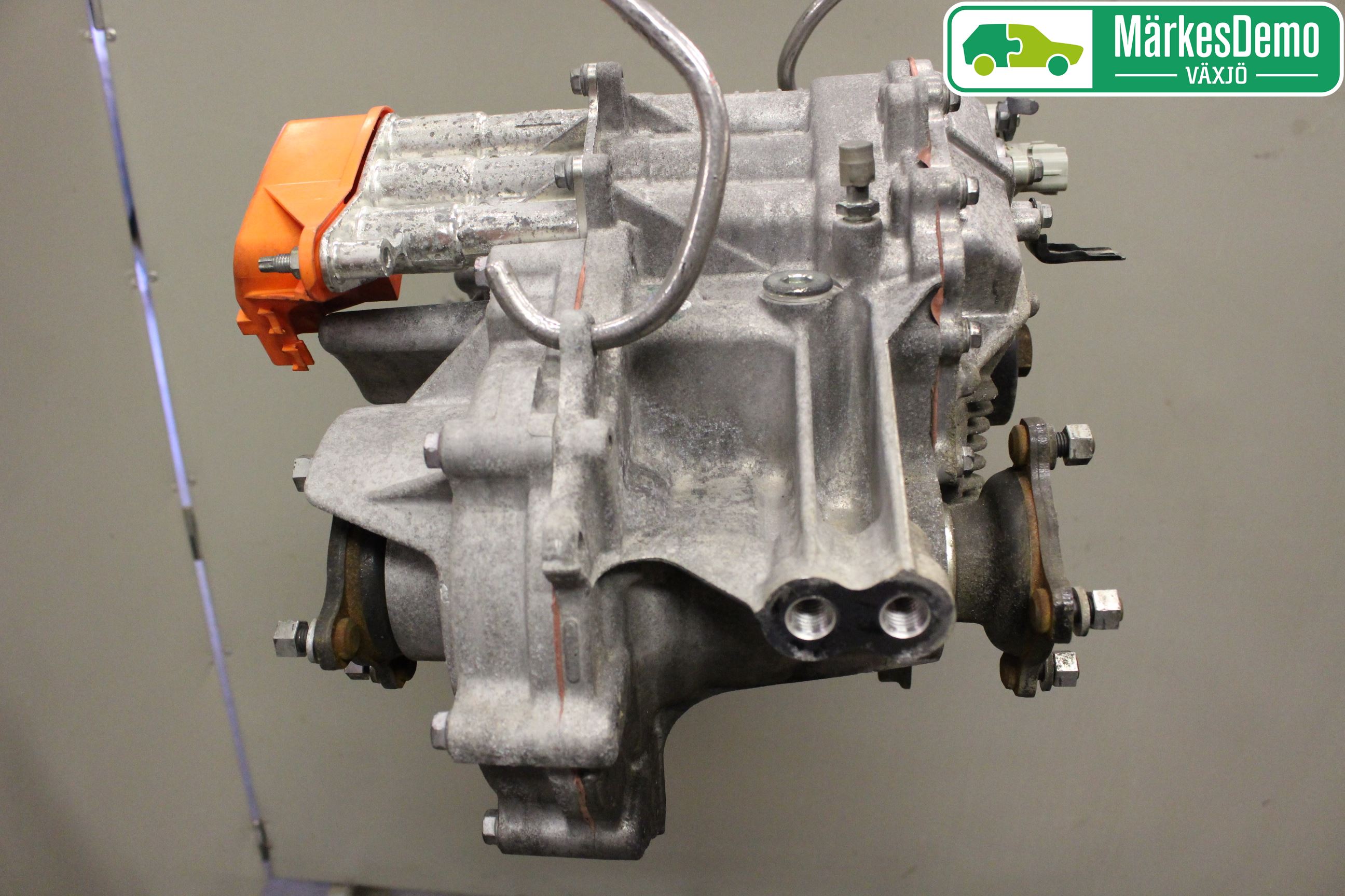 Lexus NX 300h 15-21 Motor Elektrisk Bak