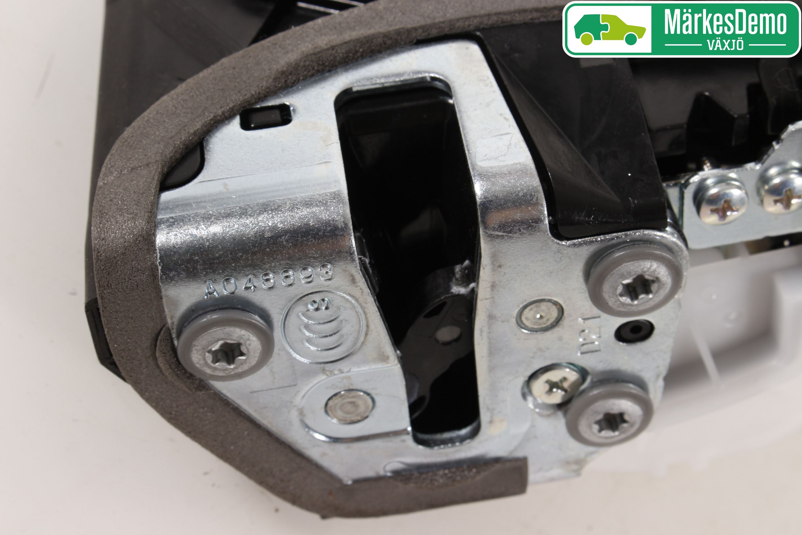 Toyota C-HR 16-23 Låskista-Dörrlås