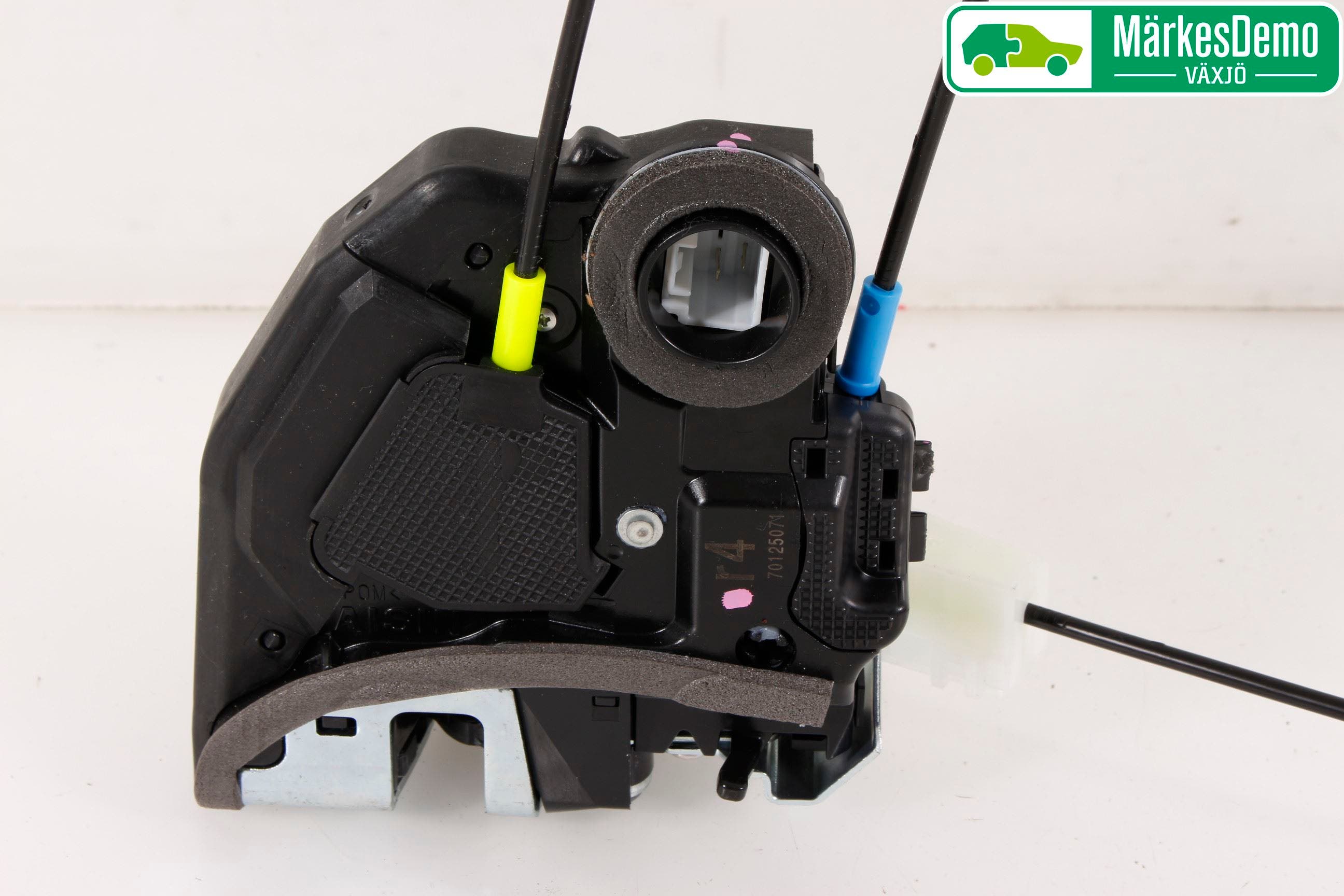 Toyota C-HR 16-23 Låskista-Dörrlås