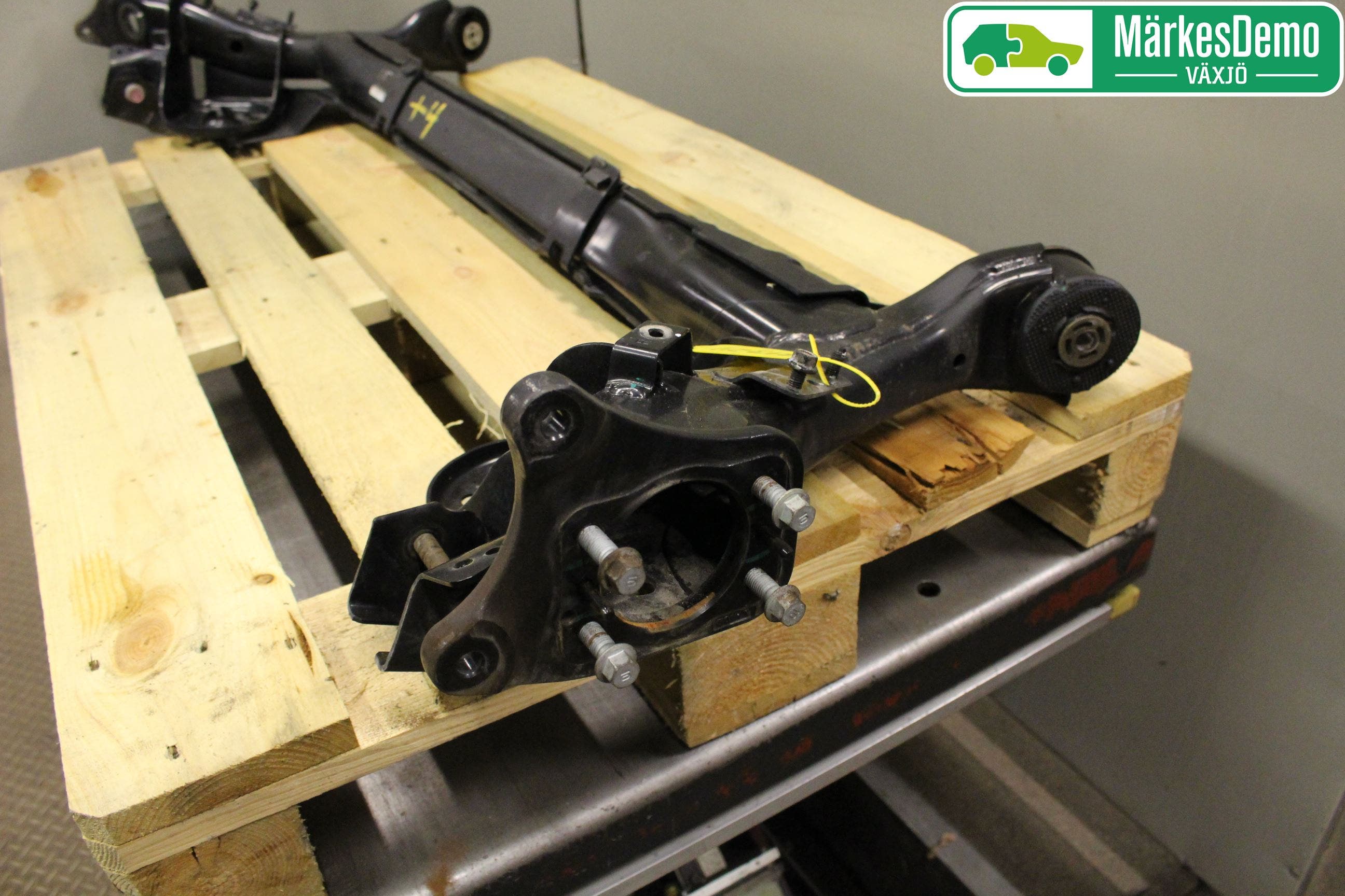 Hyundai i20 GB 15-20 Bakaxelbalk