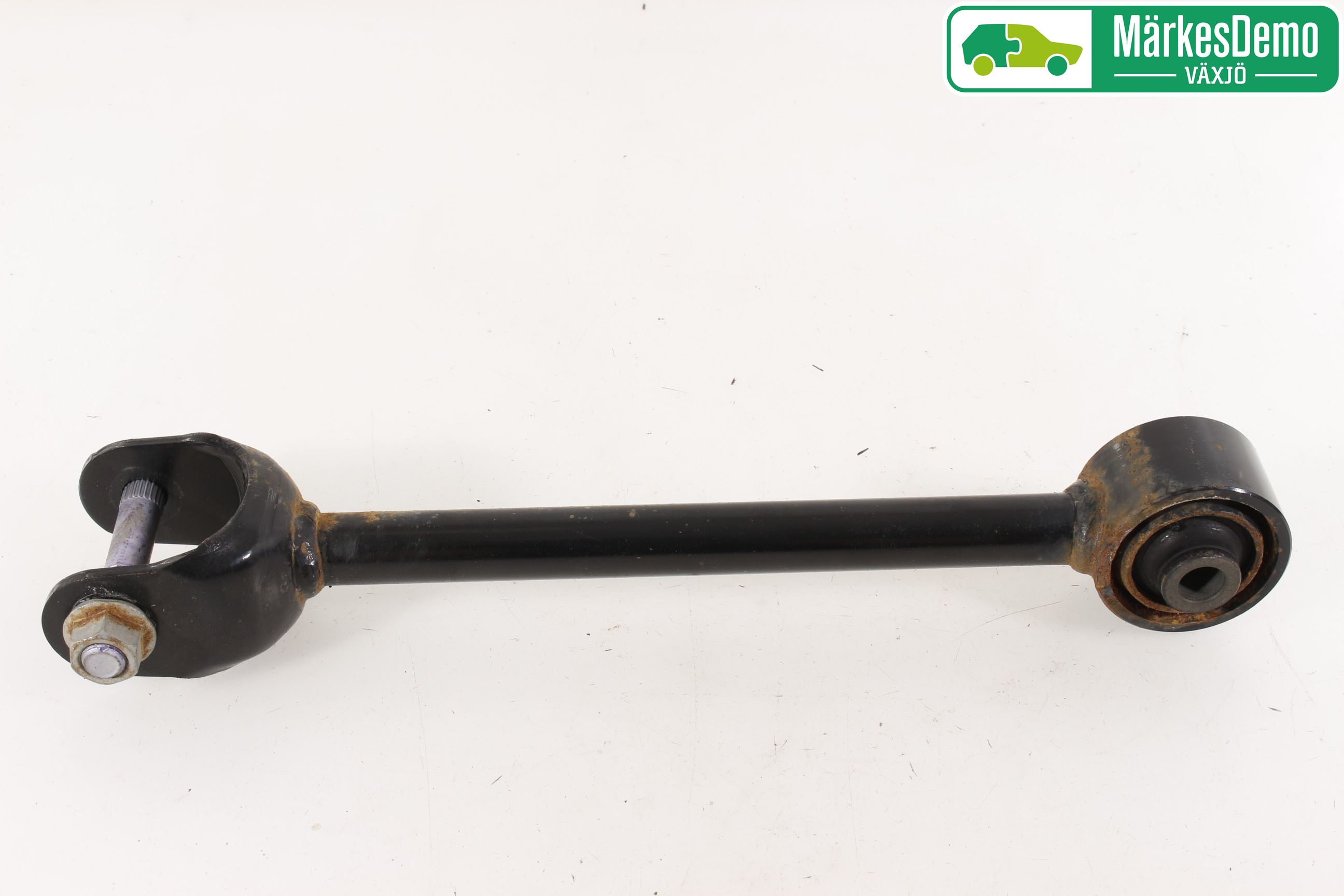 Toyota C-HR 16-23 Bärarm Bak Höger