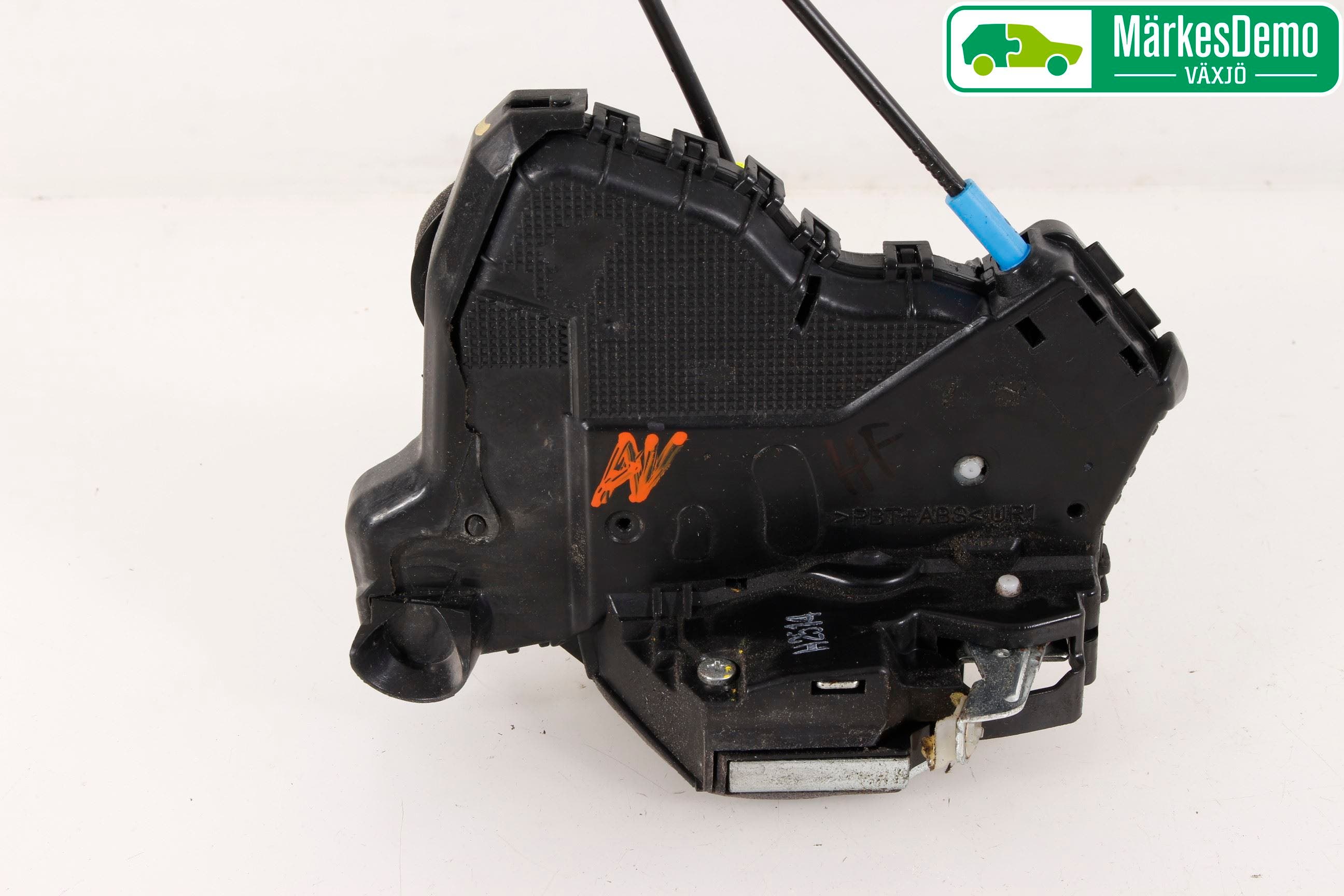 Toyota AURIS 13-19 Låskista-Dörrlås