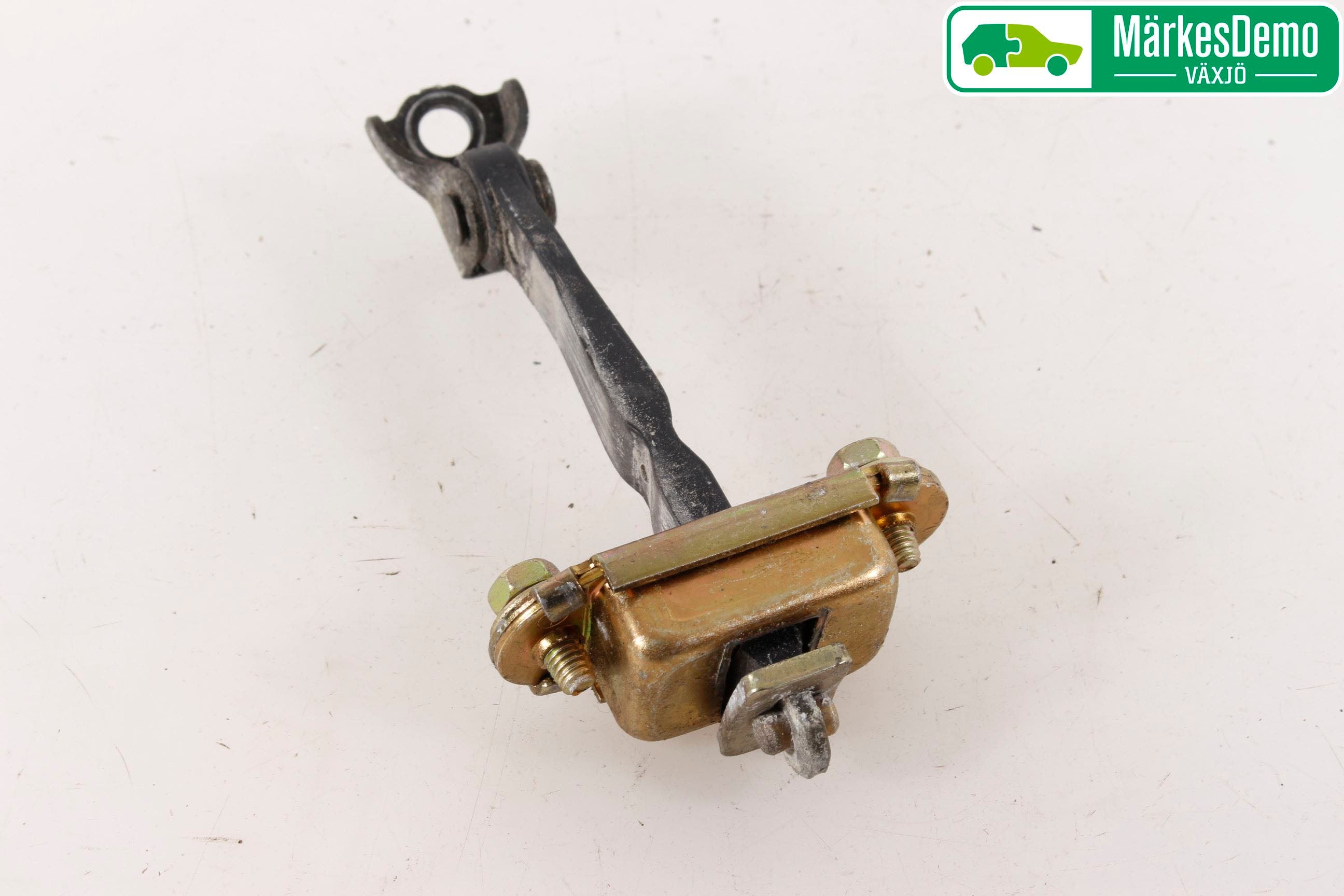 Toyota YARIS P1 03-05 Dörrstopp