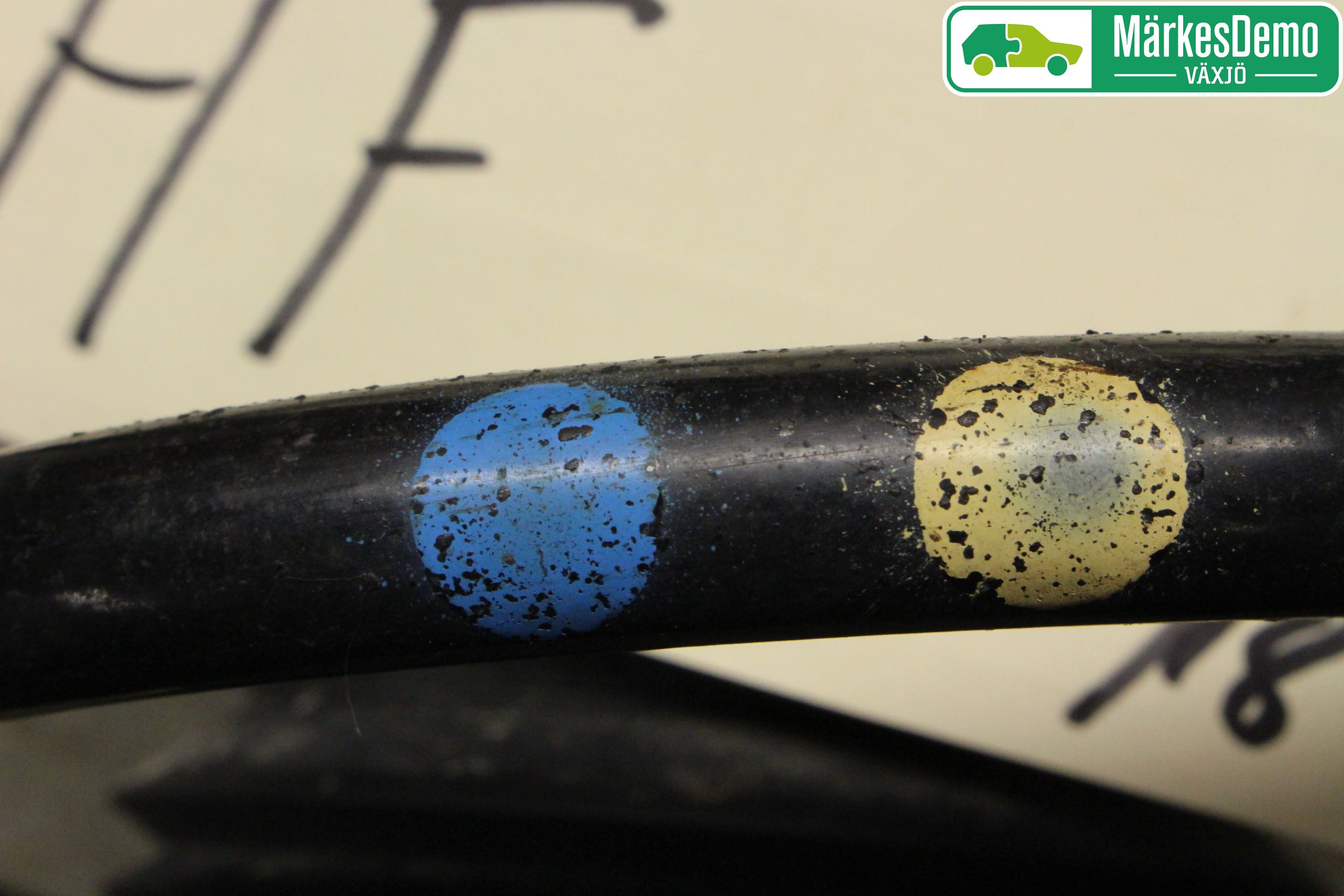 Toyota AURIS 13-19 Fjäderben Fram Höger