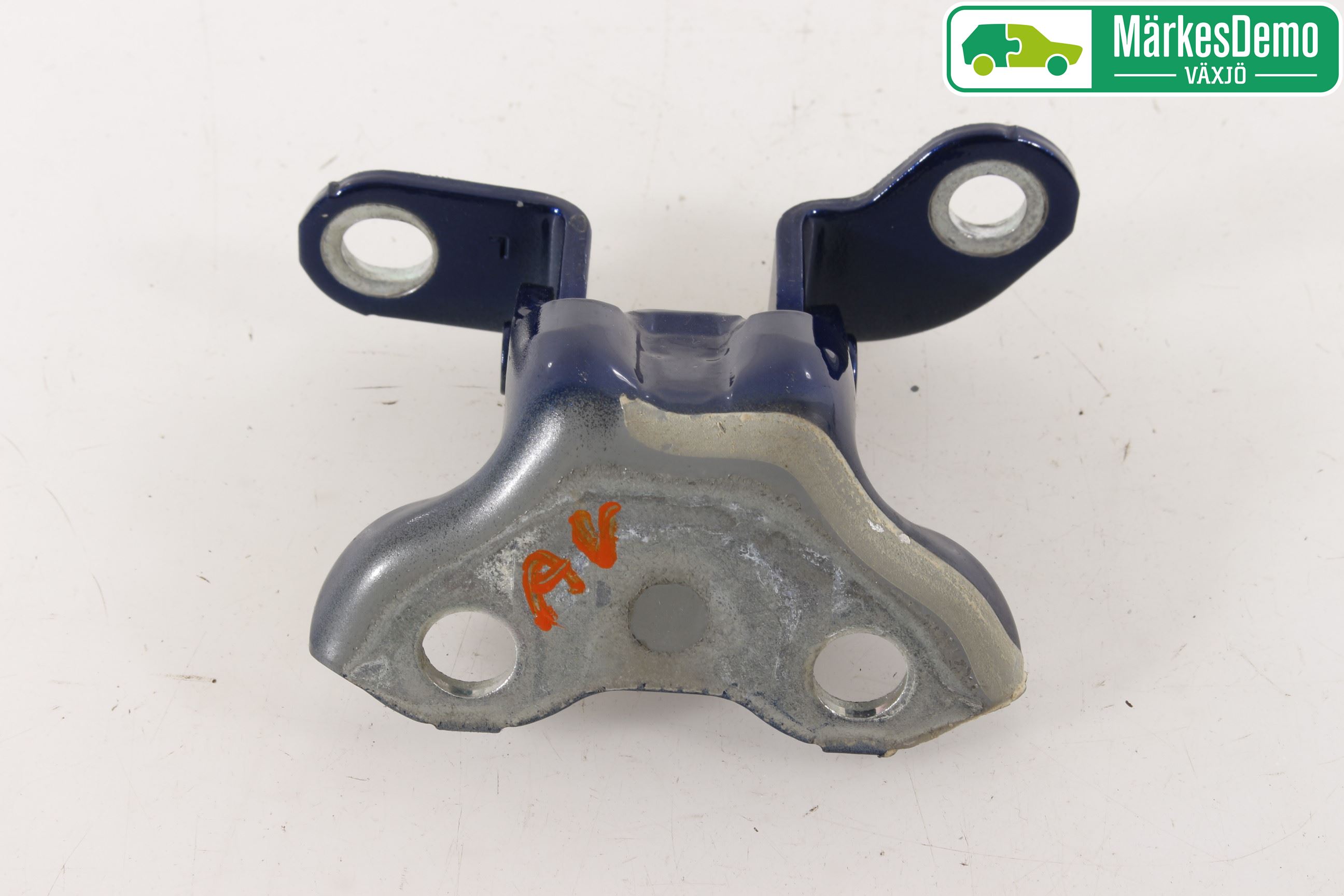 Toyota AURIS 13-19 Dörrgångjärn