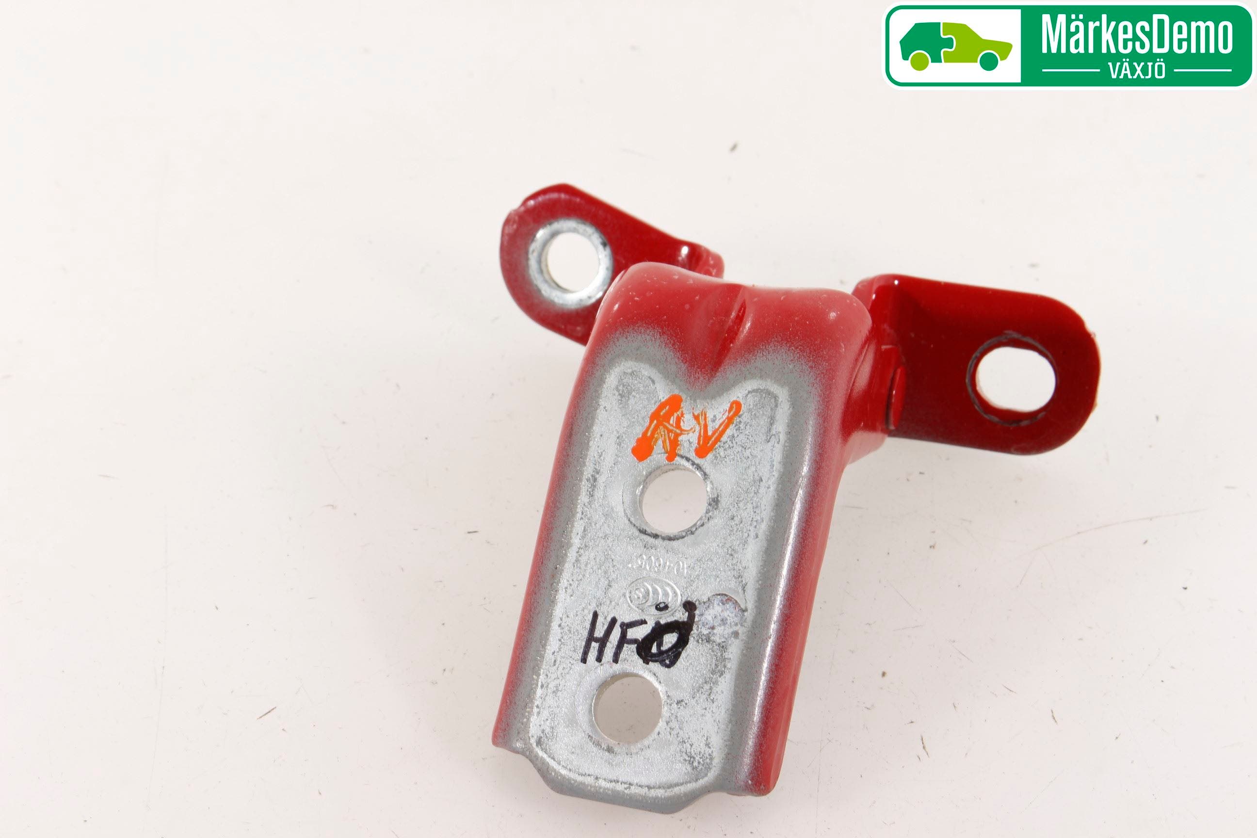 Hyundai i30 PD 17- Dörrgångjärn