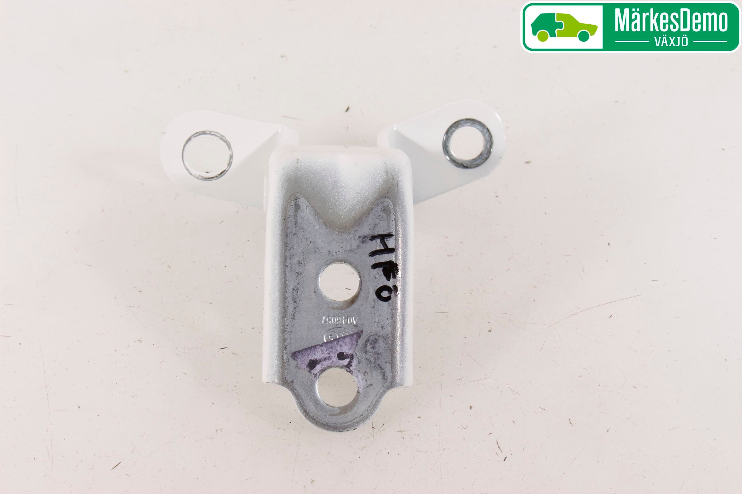 Hyundai i10 BA 14-16 Dörrgångjärn