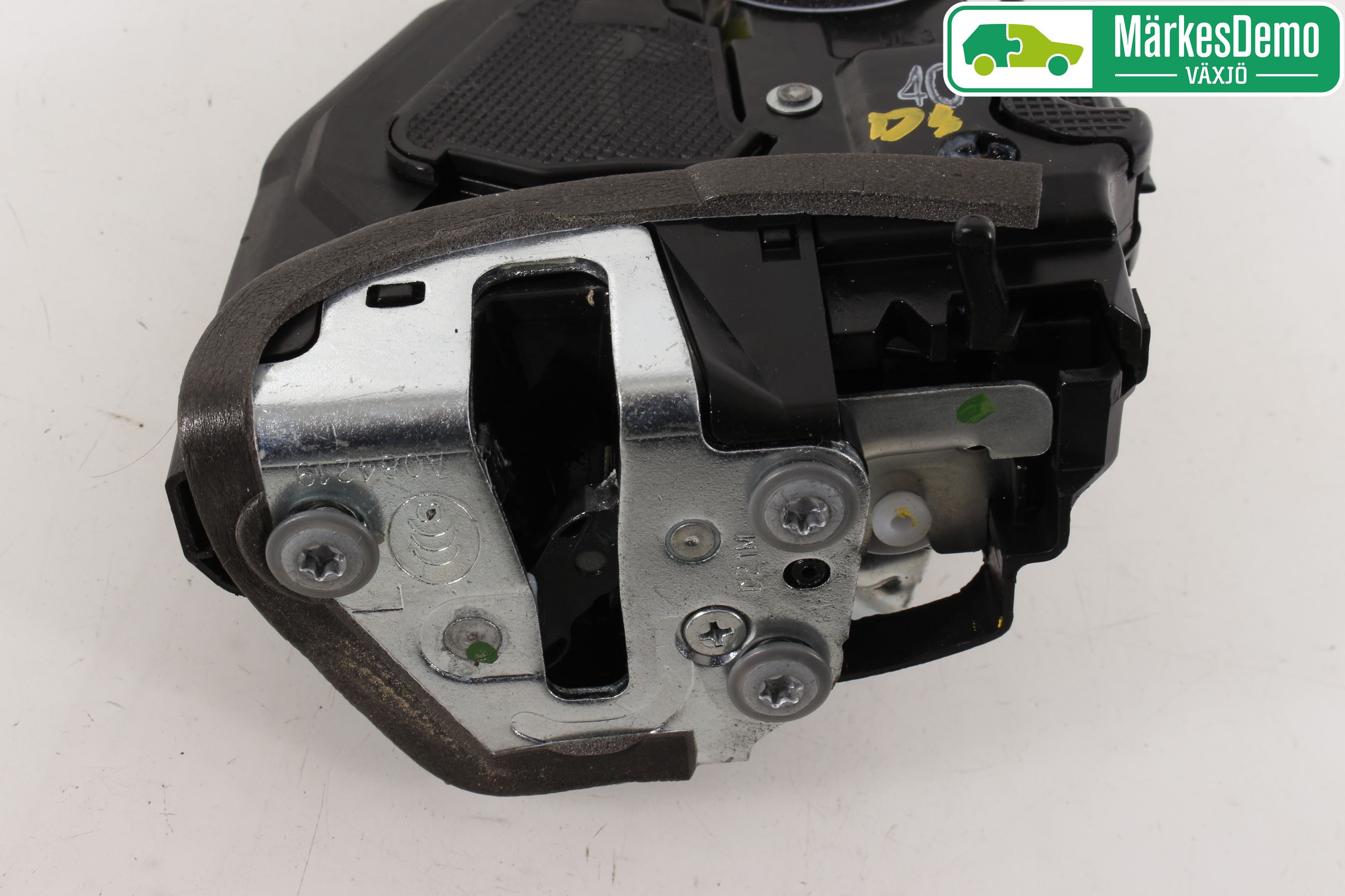 Toyota AURIS 13-19 Låskista-Dörrlås